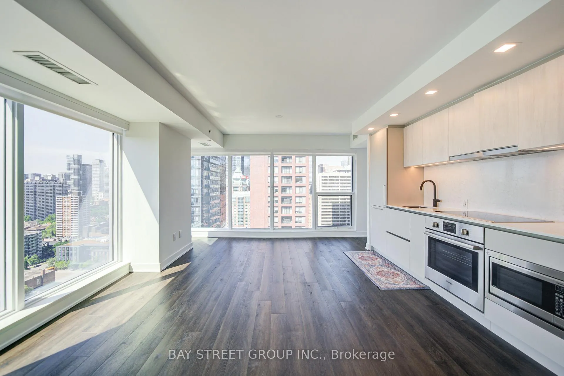 Photo 15 of Unit 2302, 609 Sherbourne Street, Toronto, North St. James Town — HOMEH