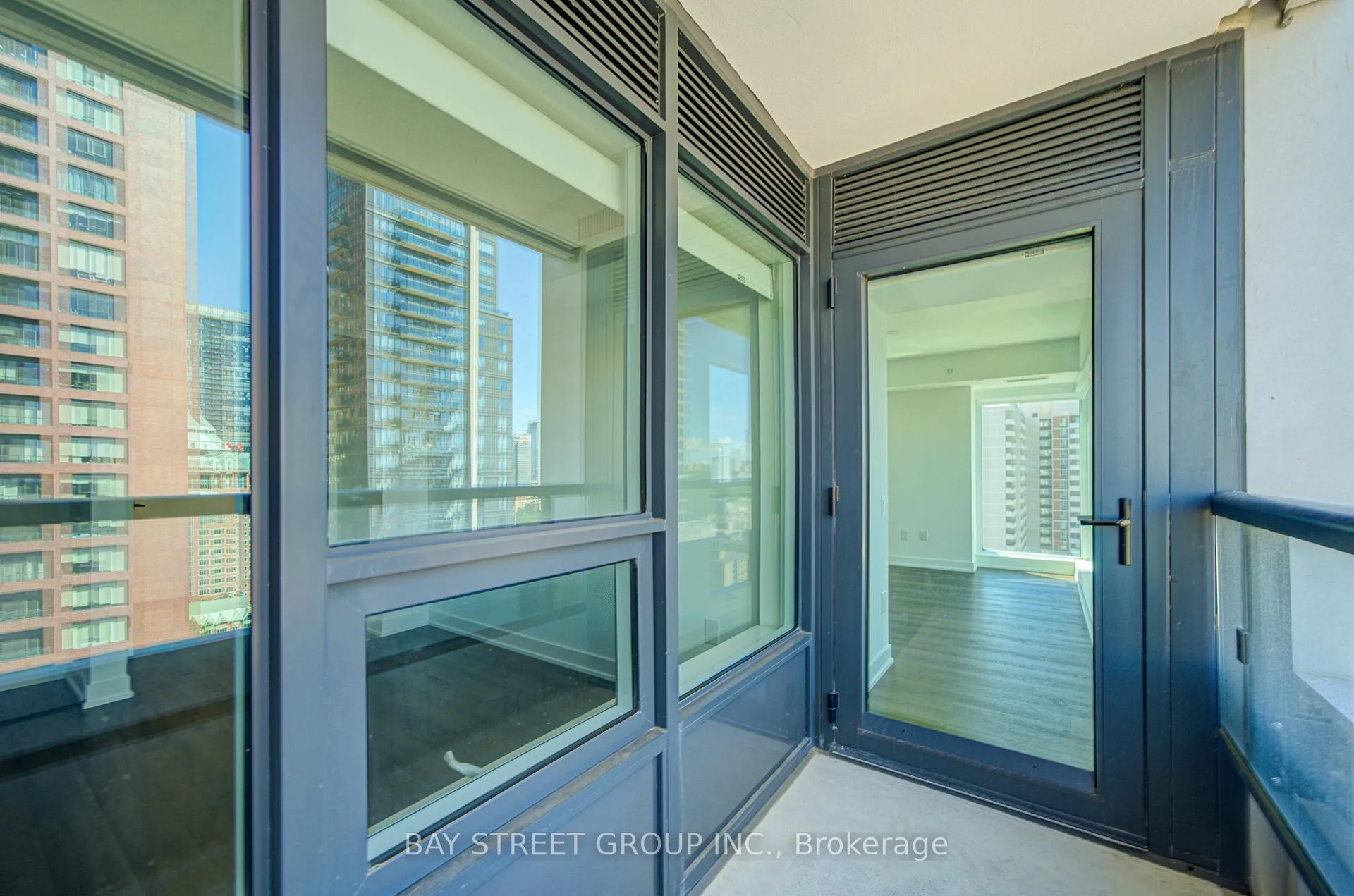 Photo 39 of Unit 2302, 609 Sherbourne Street, Toronto, North St. James Town — HOMEH