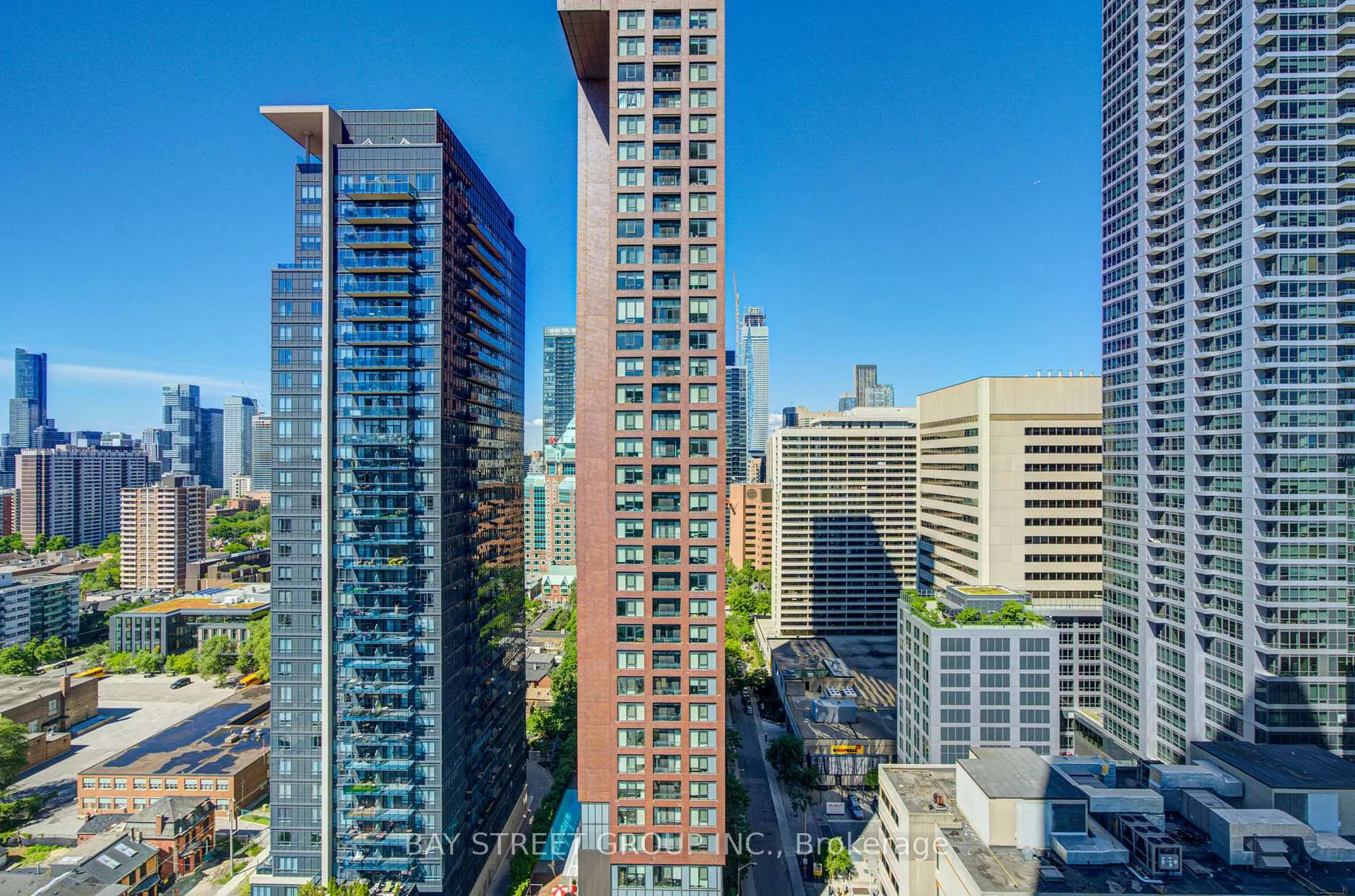 Photo 42 of Unit 2302, 609 Sherbourne Street, Toronto, North St. James Town — HOMEH