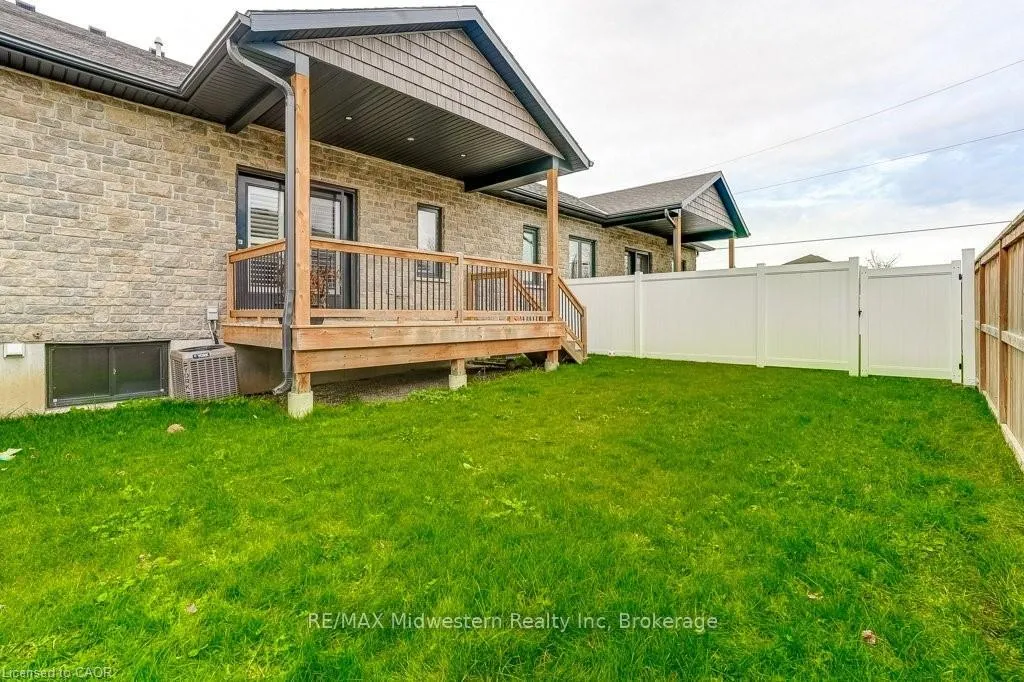 Photo 7 of 273 Queen Street, North Perth, Elma — HOMEH