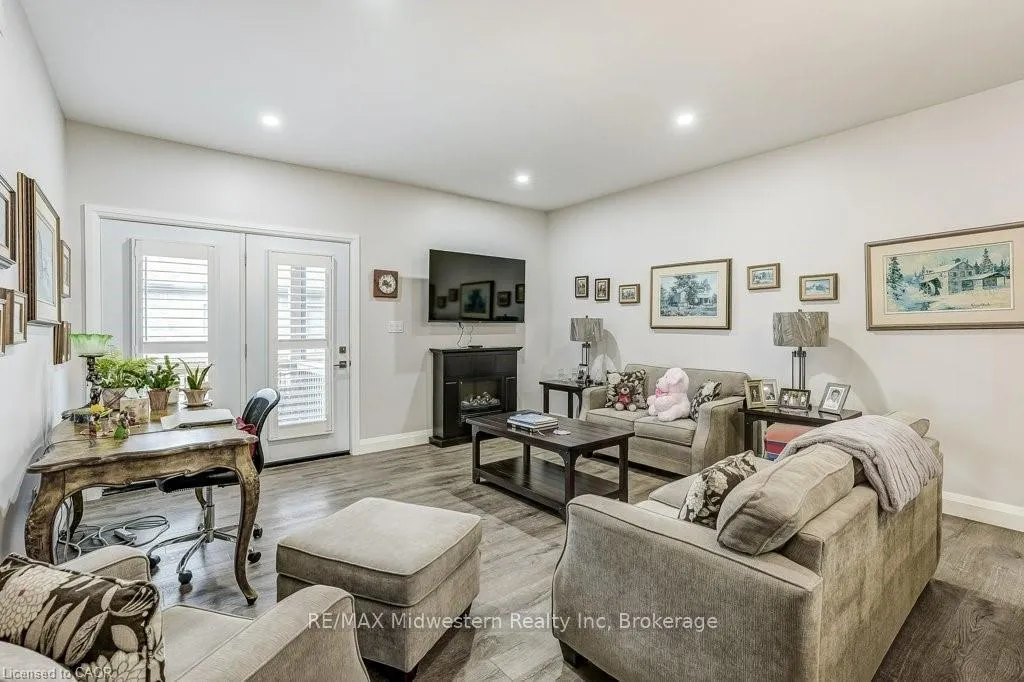 Photo 9 of 273 Queen Street, North Perth, Elma — HOMEH