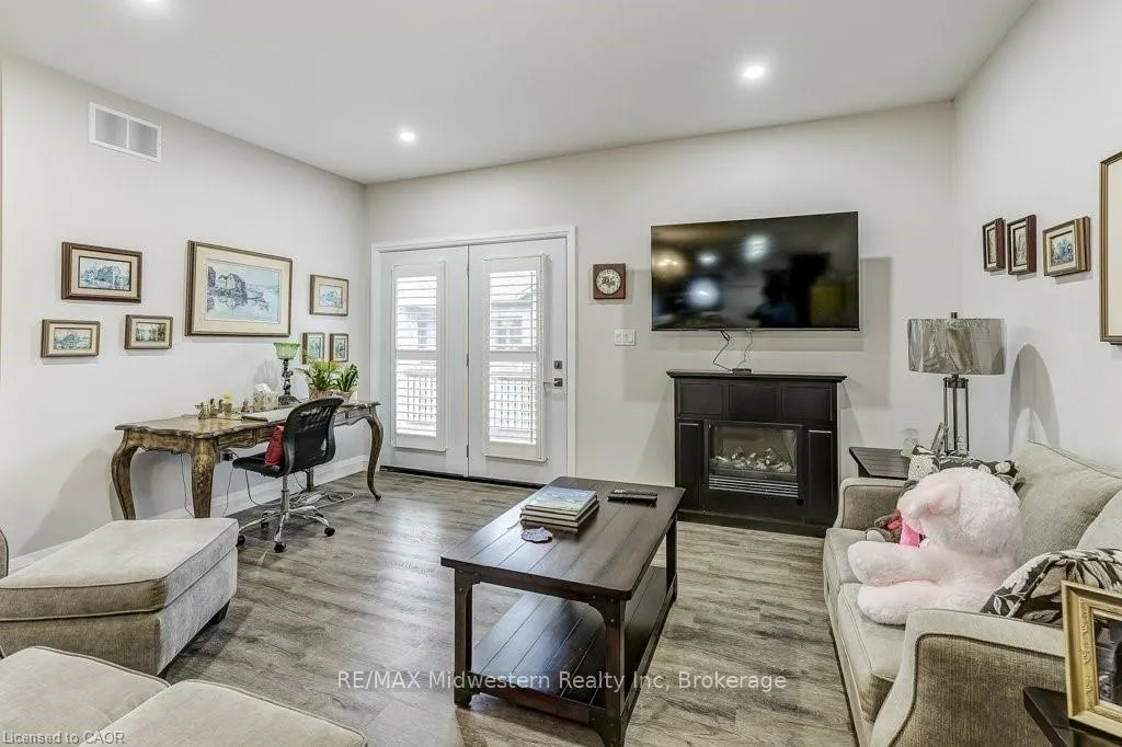 Photo 10 of 273 Queen Street, North Perth, Elma — HOMEH