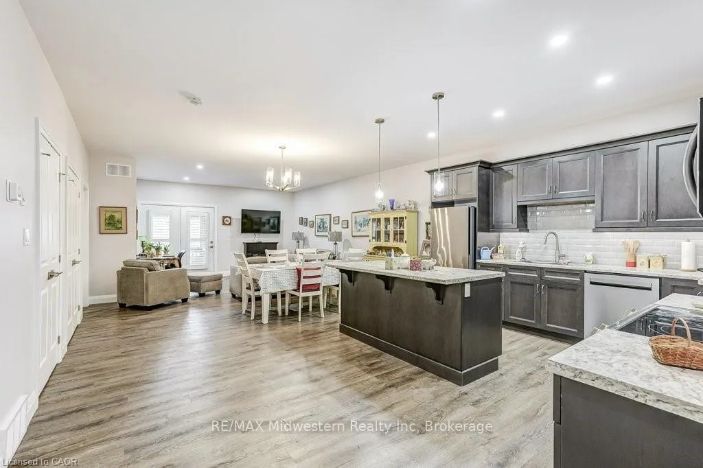 Photo 13 of 273 Queen Street, North Perth, Elma — HOMEH