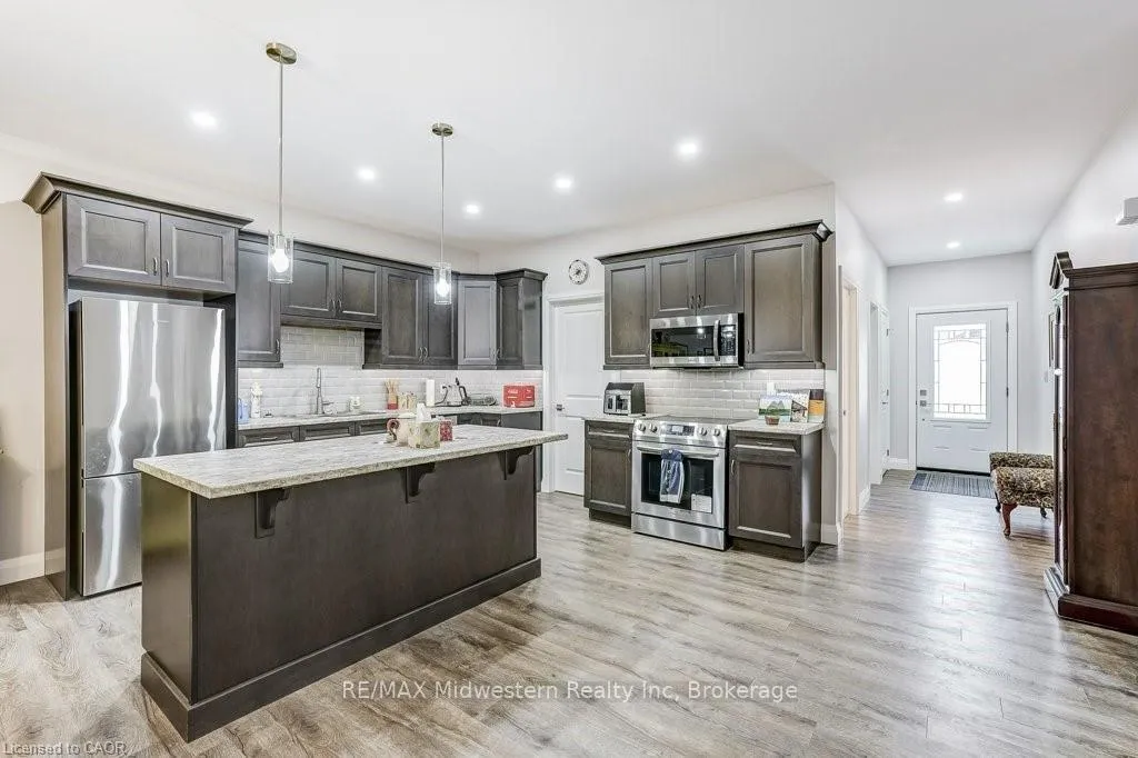 Photo 14 of 273 Queen Street, North Perth, Elma — HOMEH