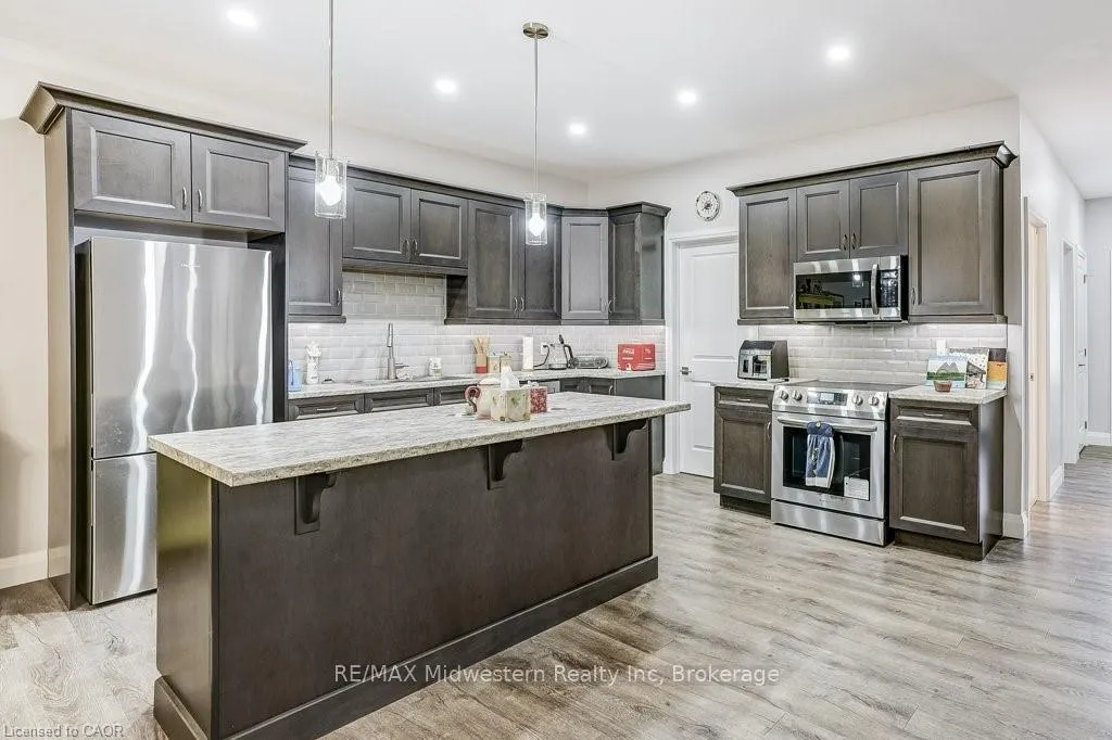 Photo 15 of 273 Queen Street, North Perth, Elma — HOMEH