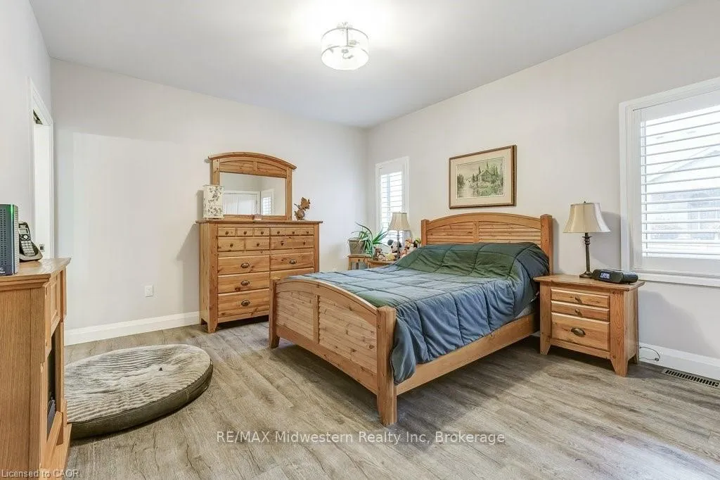 Photo 21 of 273 Queen Street, North Perth, Elma — HOMEH
