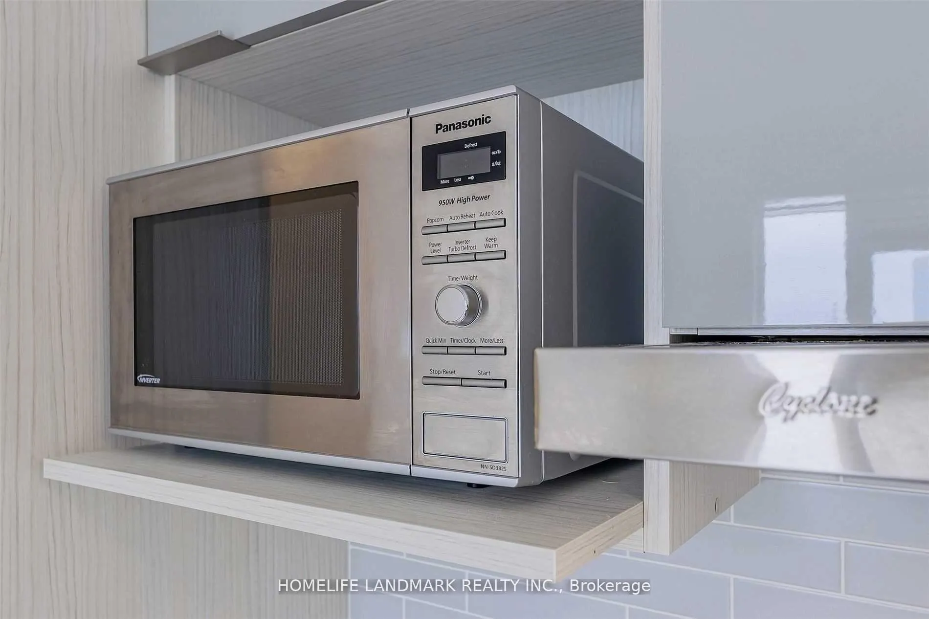 Photo 9 of Unit 407A, 10 Rouge Valley Drive, Markham, Unionville — HOMEH
