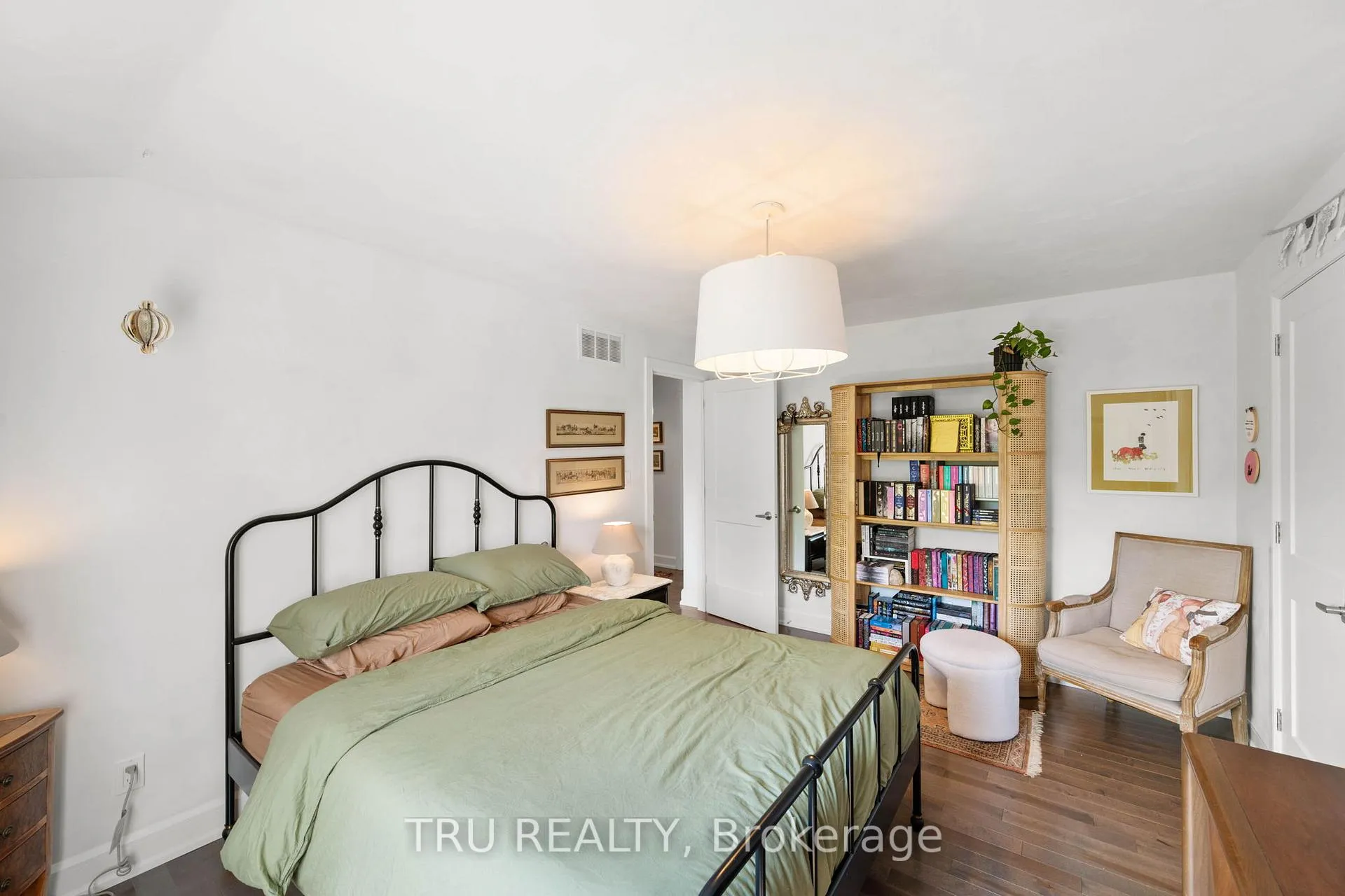 Photo 32 of 64 Stevenson Avenue, Ottawa, Carlington — HOMEH