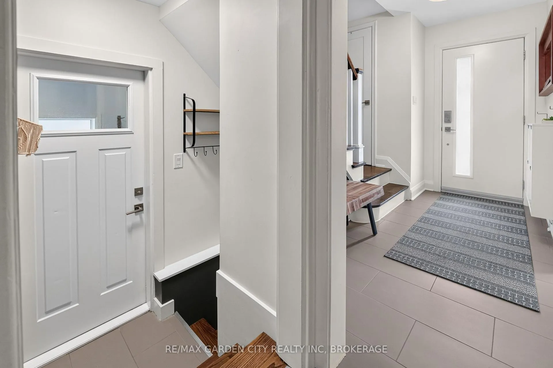 Photo 34 of 118 Riverdale Drive, St. Catharines, Old Glenridge — HOMEH