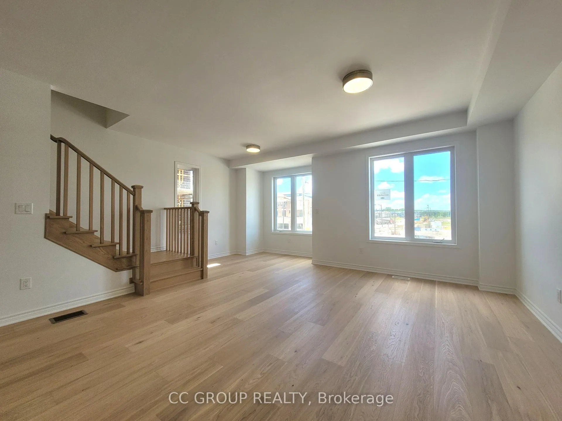 Photo 8 of 359 Stony Hill Blvd, Markham, Rural Markham — HOMEH