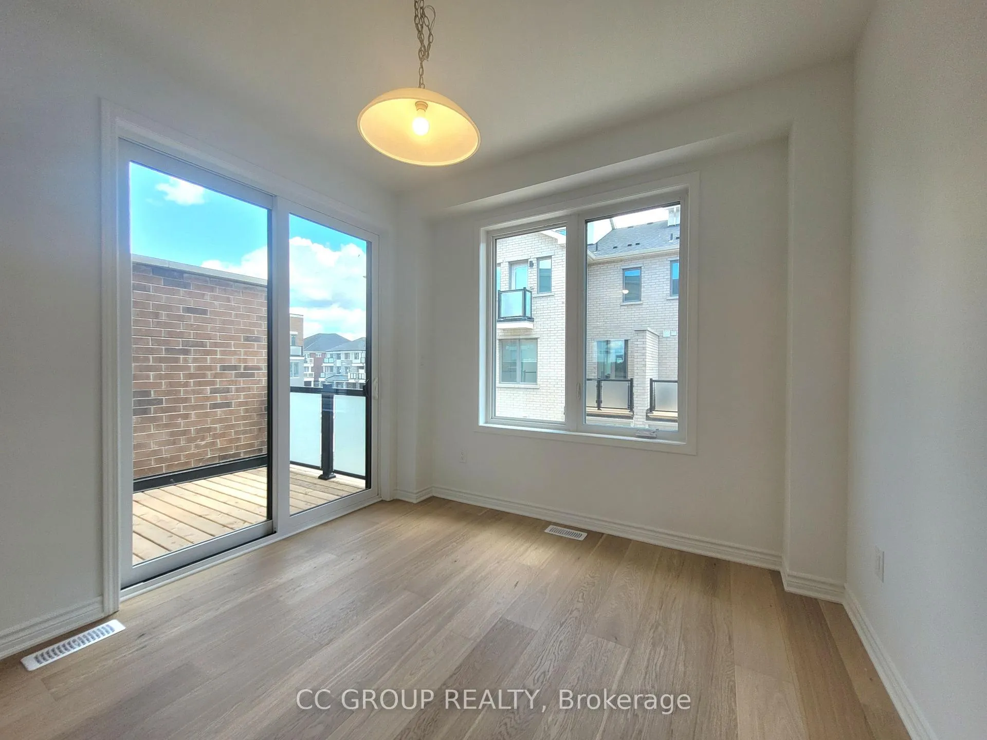 Photo 11 of 359 Stony Hill Blvd, Markham, Rural Markham — HOMEH