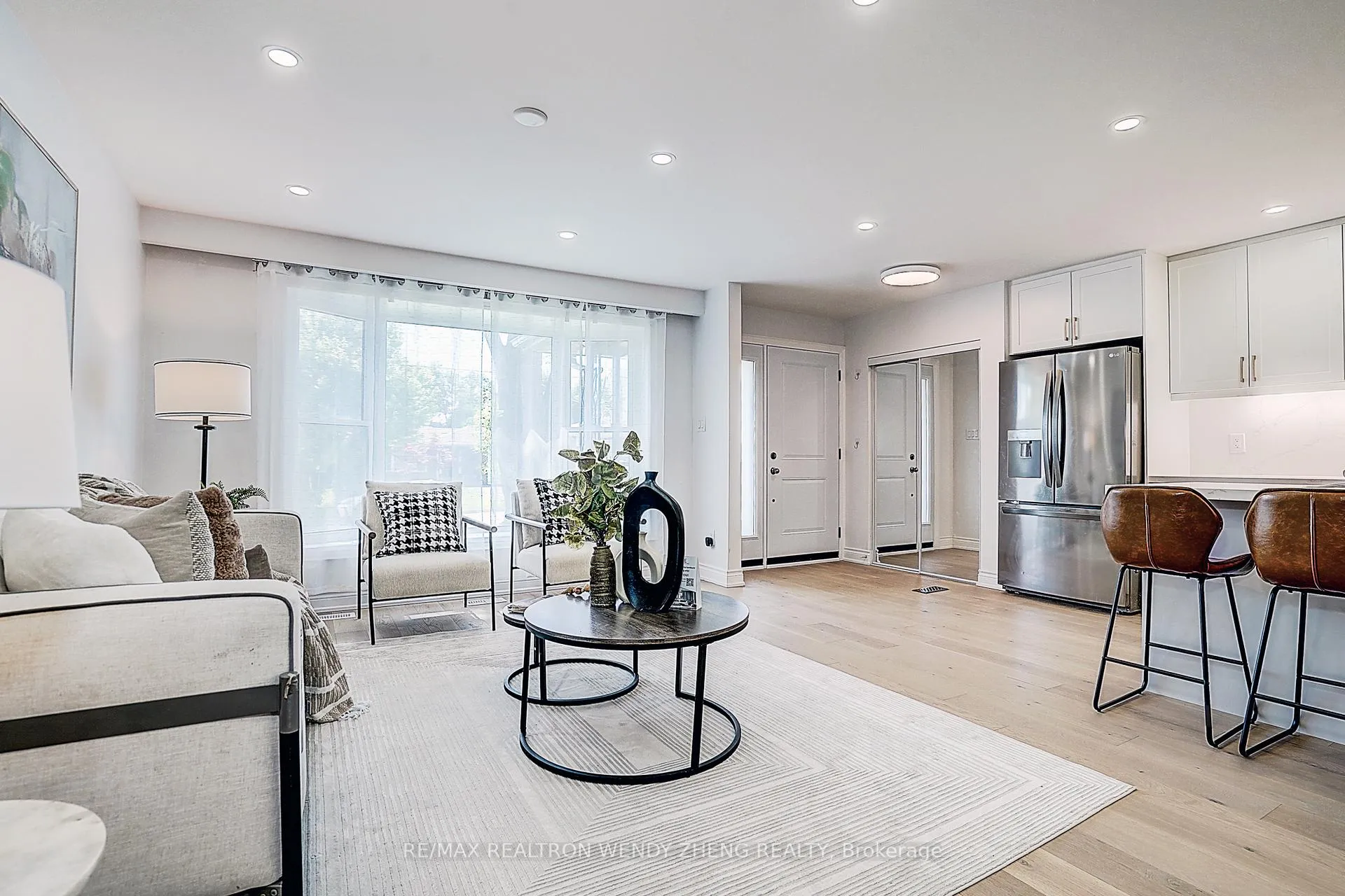 Photo 15 of 47 Sherwood Forest Drive, Markham, Bullock — HOMEH