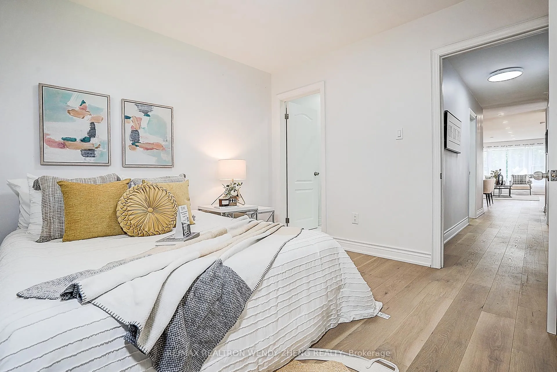 Photo 23 of 47 Sherwood Forest Drive, Markham, Bullock — HOMEH