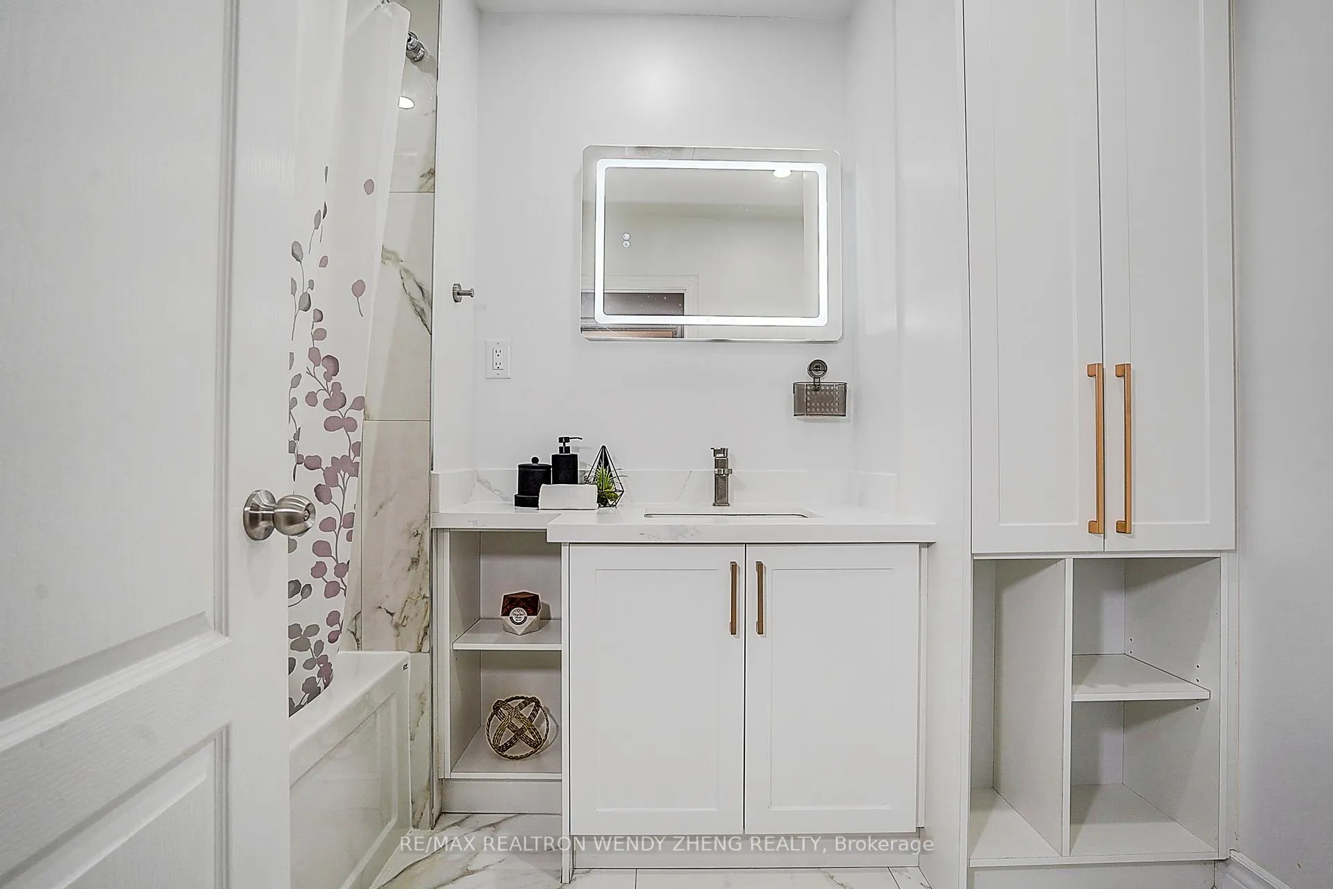 Photo 27 of 47 Sherwood Forest Drive, Markham, Bullock — HOMEH