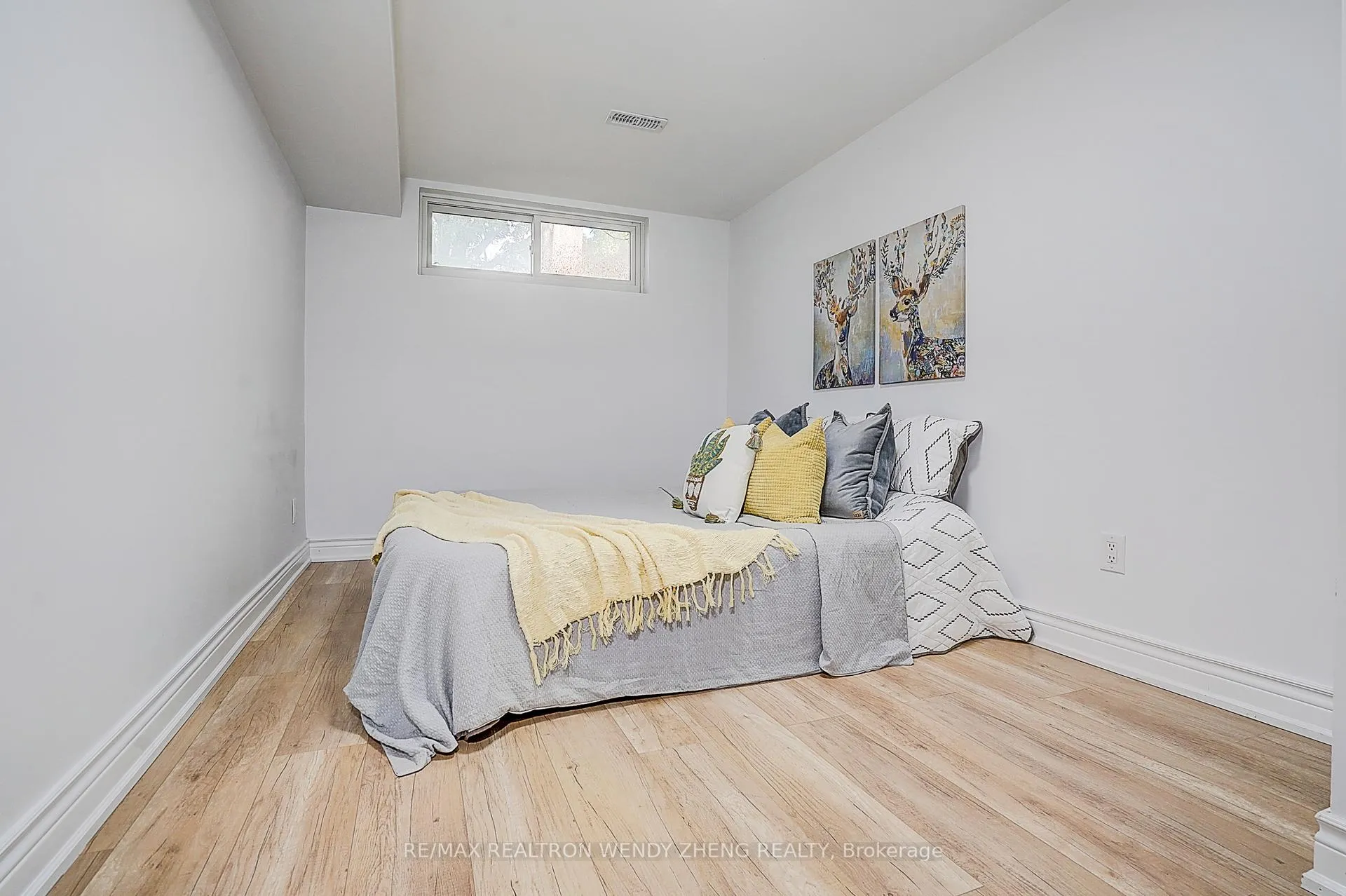 Photo 39 of 47 Sherwood Forest Drive, Markham, Bullock — HOMEH