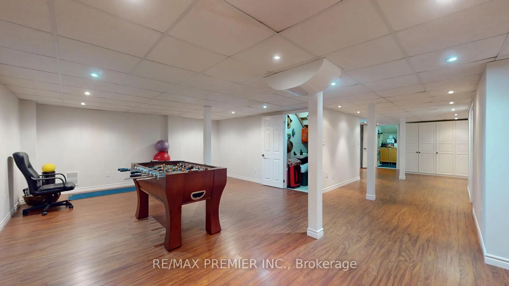 Photo 14 of 32 Timberwolf Crescent, Vaughan, Vellore Village — HOMEH