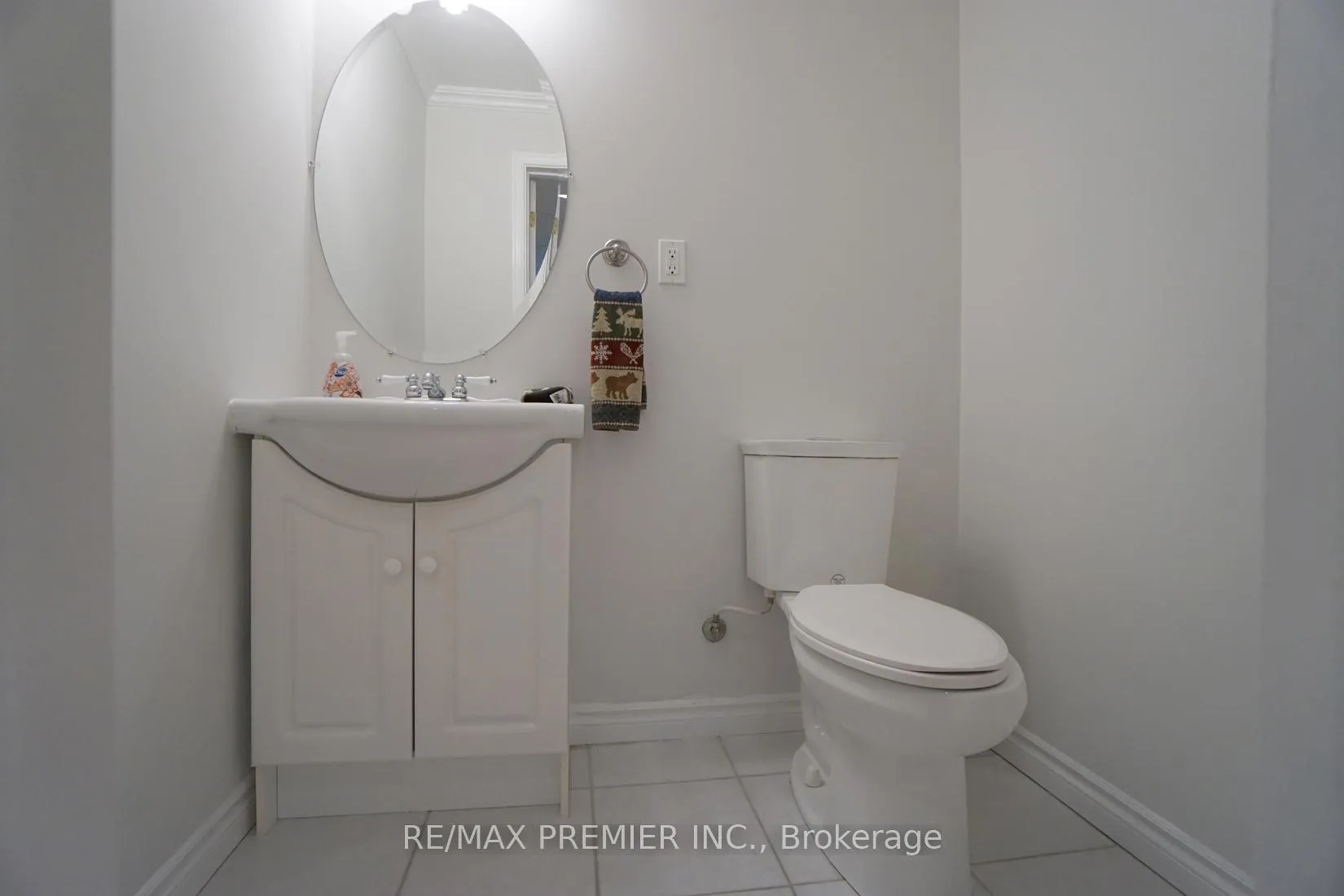 Photo 19 of 32 Timberwolf Crescent, Vaughan, Vellore Village — HOMEH