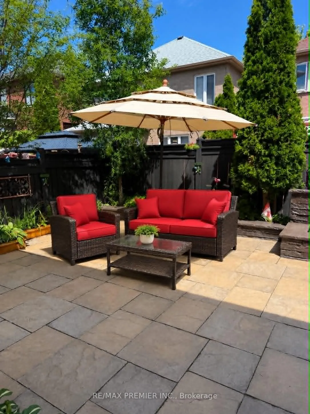 Photo 16 of 32 Timberwolf Crescent, Vaughan, Vellore Village — HOMEH