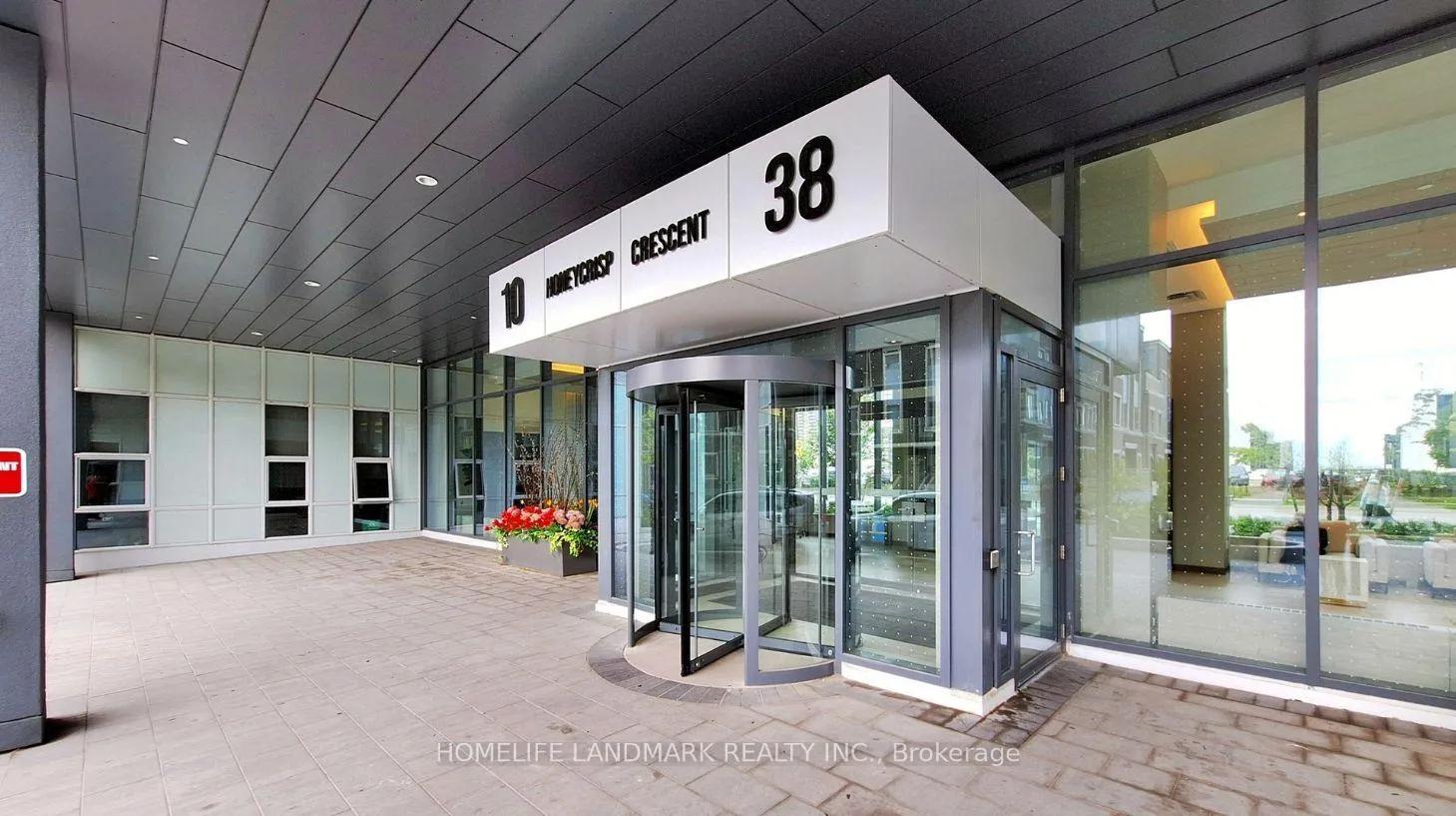 Photo 5 of Unit 1903, 38 Honeycrisp Crescent, Vaughan, Vaughan Corporate Centre — HOMEH