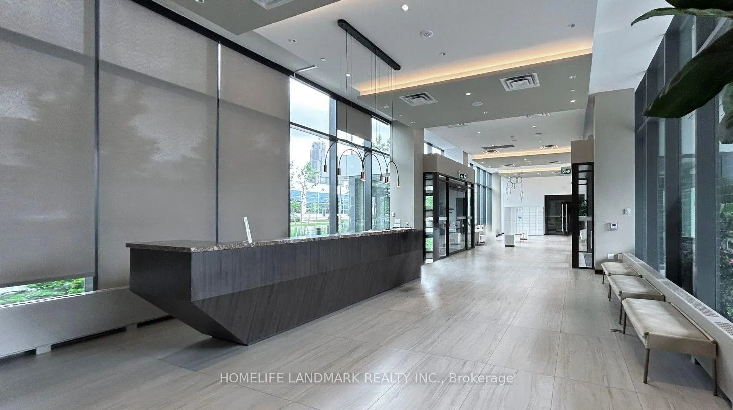 Photo 7 of Unit 1903, 38 Honeycrisp Crescent, Vaughan, Vaughan Corporate Centre — HOMEH