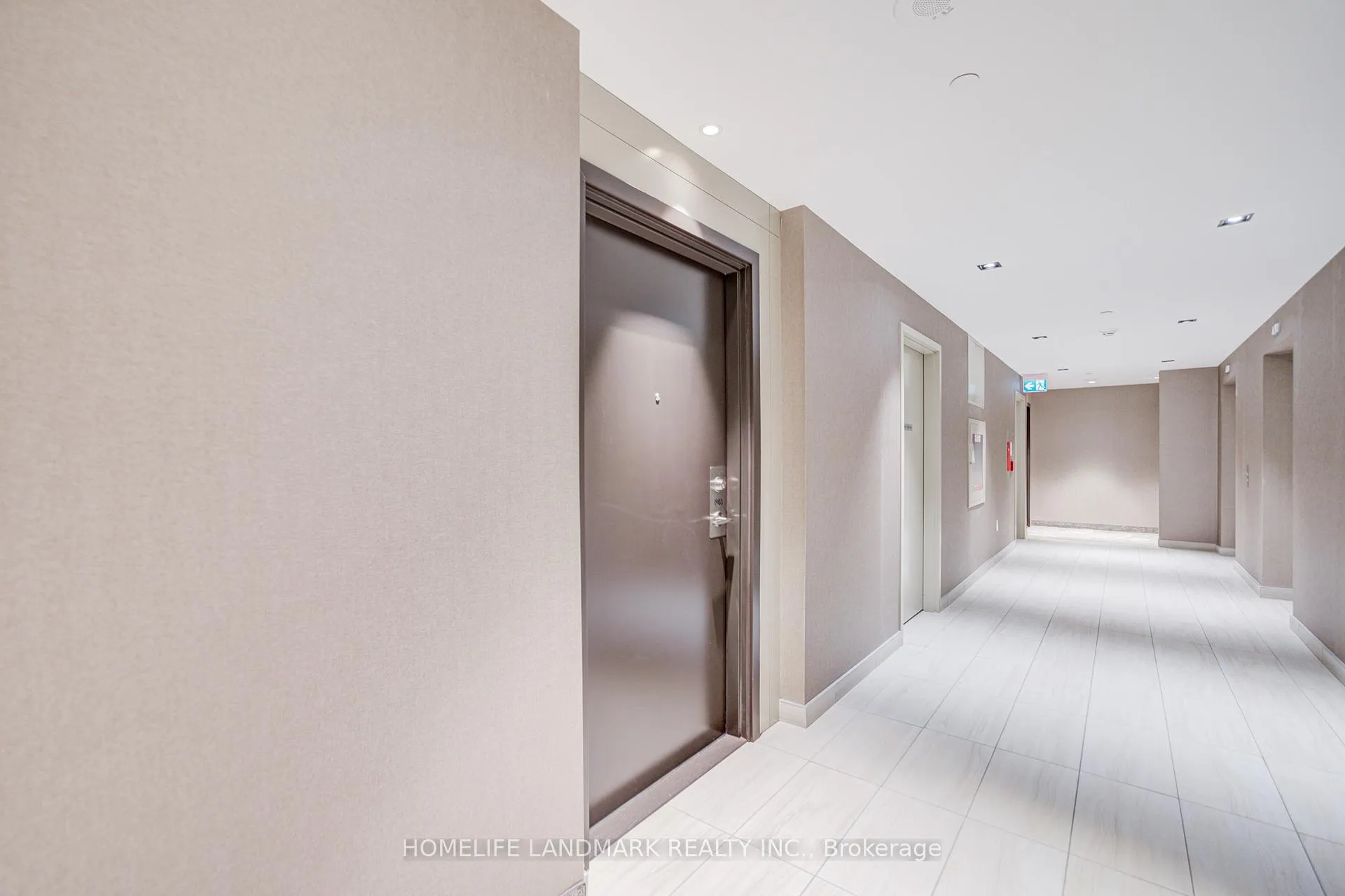 Photo 11 of Unit 1903, 38 Honeycrisp Crescent, Vaughan, Vaughan Corporate Centre — HOMEH