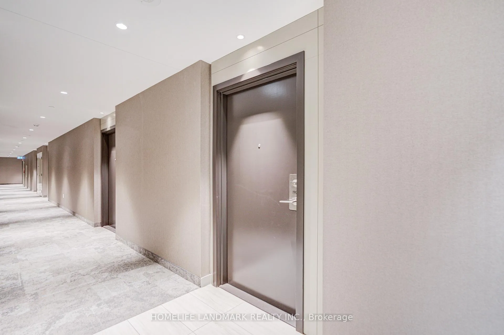 Photo 12 of Unit 1903, 38 Honeycrisp Crescent, Vaughan, Vaughan Corporate Centre — HOMEH