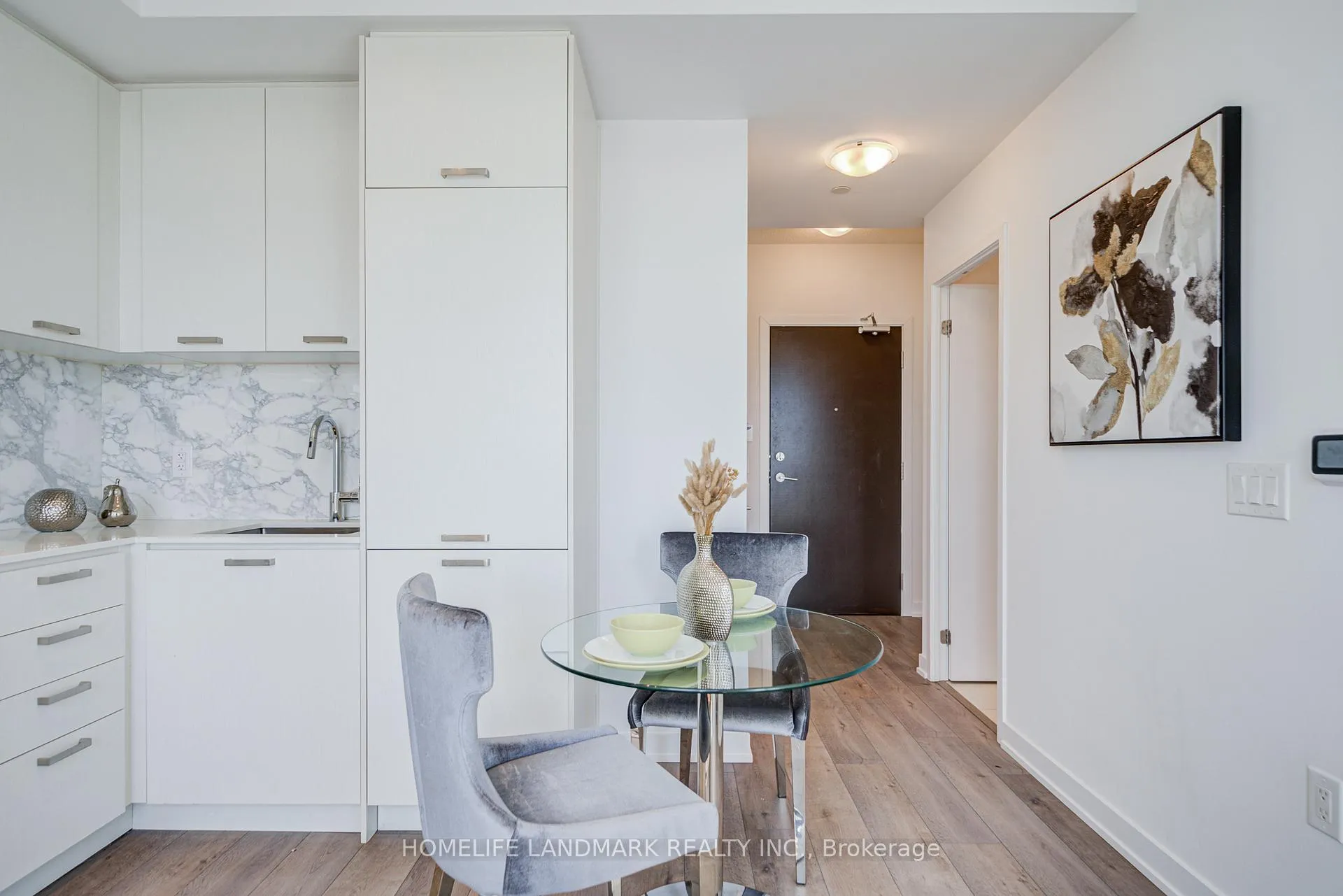 Photo 19 of Unit 1903, 38 Honeycrisp Crescent, Vaughan, Vaughan Corporate Centre — HOMEH