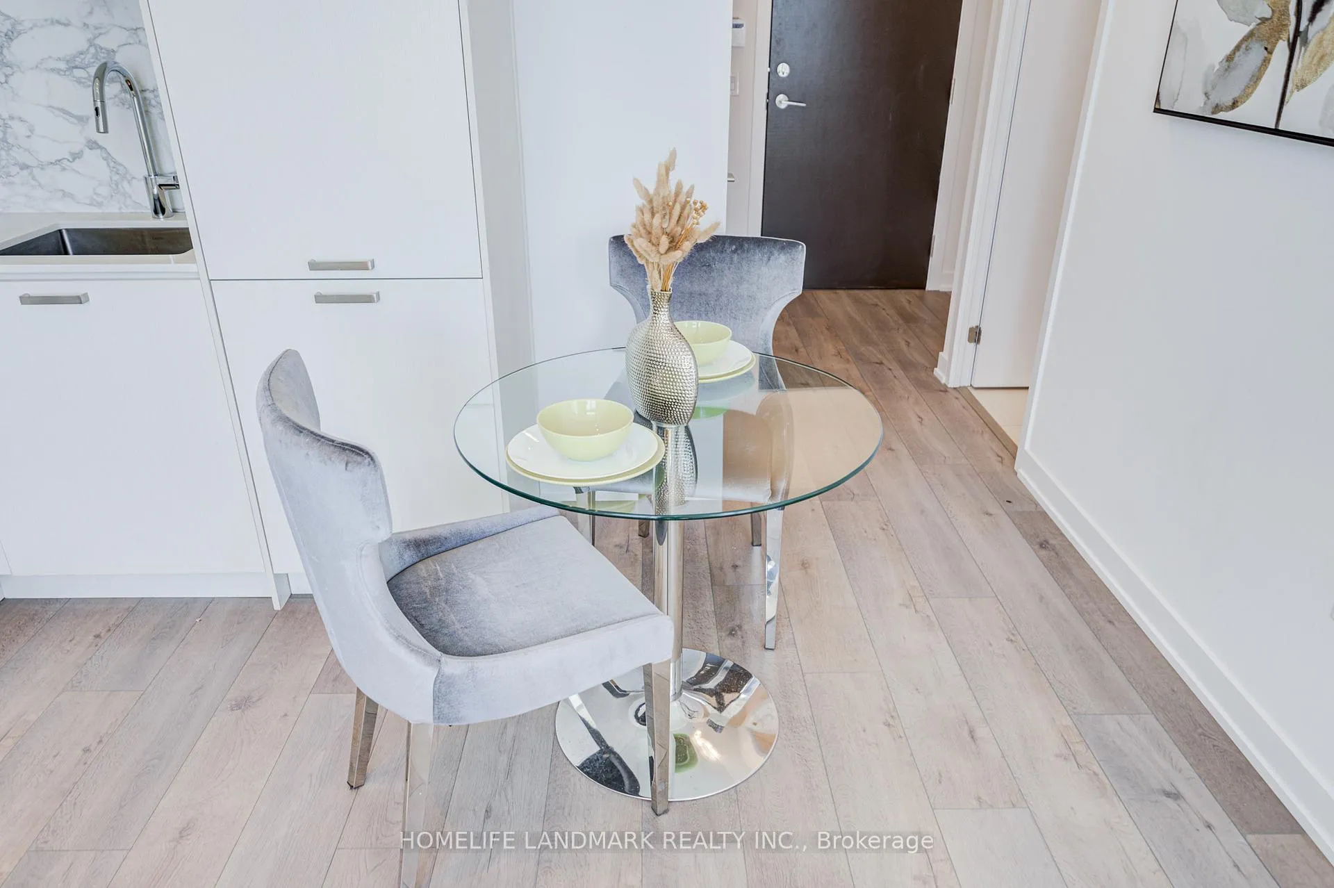 Photo 20 of Unit 1903, 38 Honeycrisp Crescent, Vaughan, Vaughan Corporate Centre — HOMEH