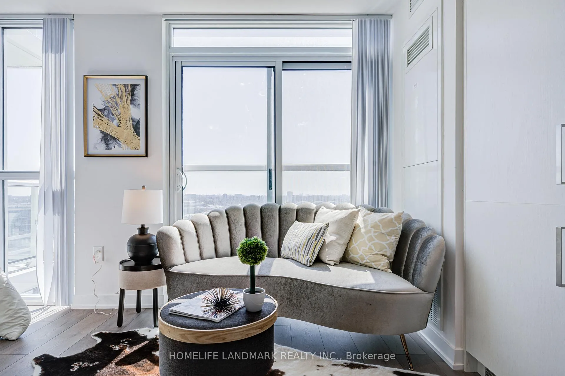Photo 26 of Unit 1903, 38 Honeycrisp Crescent, Vaughan, Vaughan Corporate Centre — HOMEH