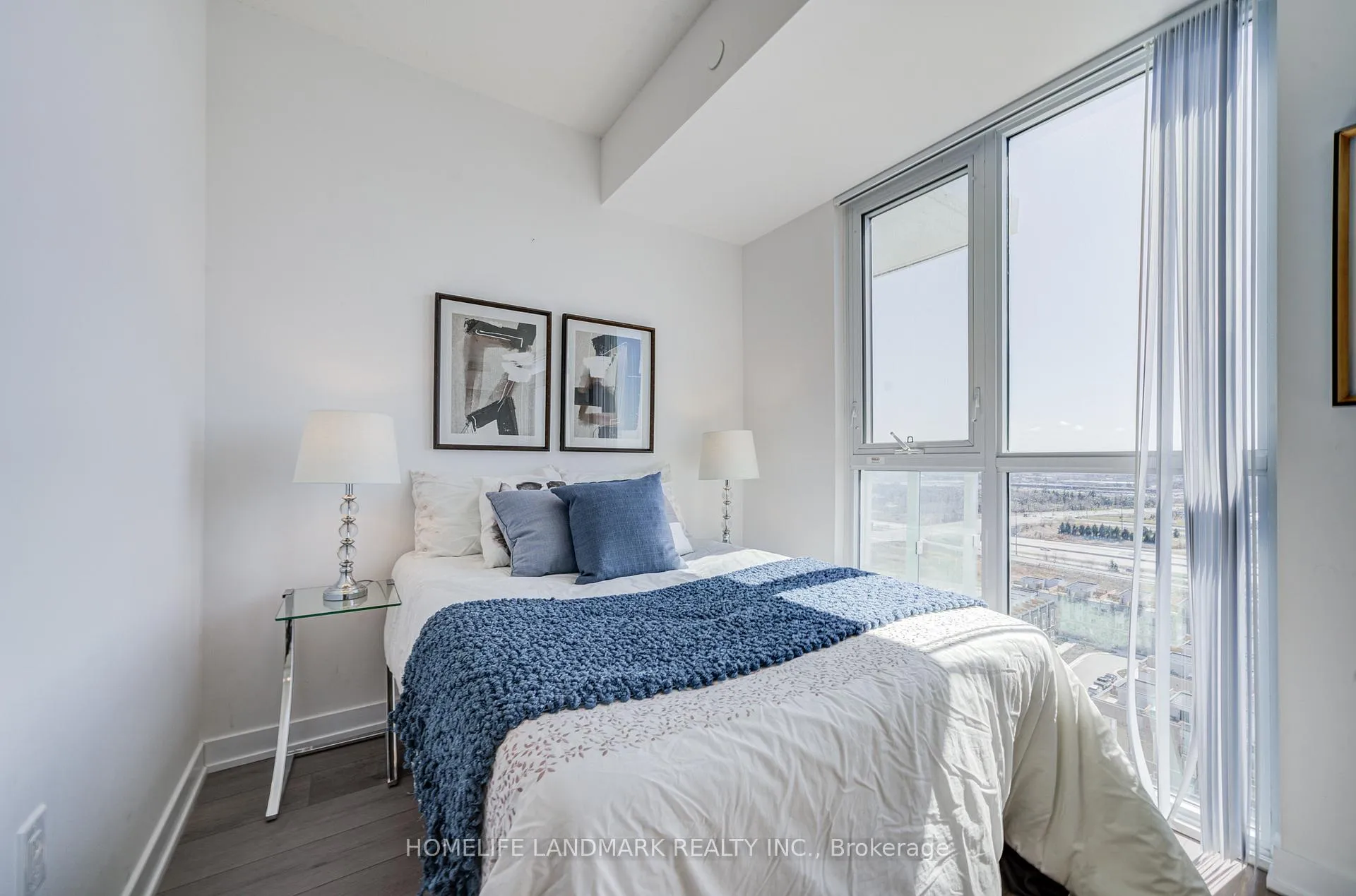 Photo 30 of Unit 1903, 38 Honeycrisp Crescent, Vaughan, Vaughan Corporate Centre — HOMEH