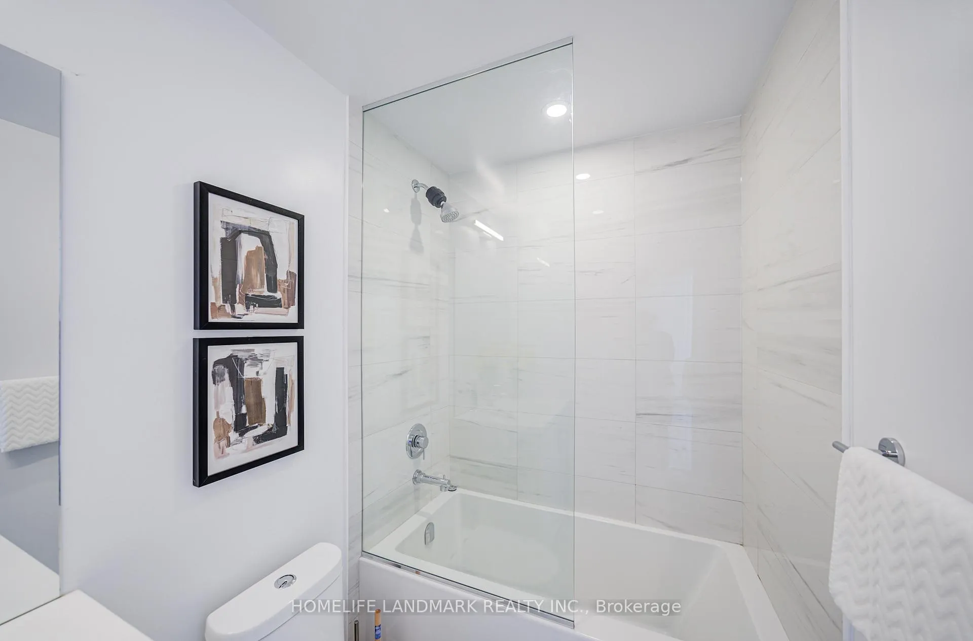 Photo 36 of Unit 1903, 38 Honeycrisp Crescent, Vaughan, Vaughan Corporate Centre — HOMEH