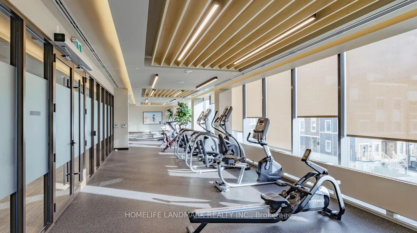 Photo 46 of Unit 1903, 38 Honeycrisp Crescent, Vaughan, Vaughan Corporate Centre — HOMEH