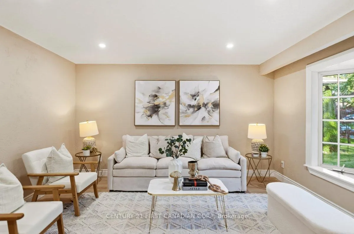 Photo 7 of 7263 Maywood Street, Niagara Falls, Morrison — HOMEH