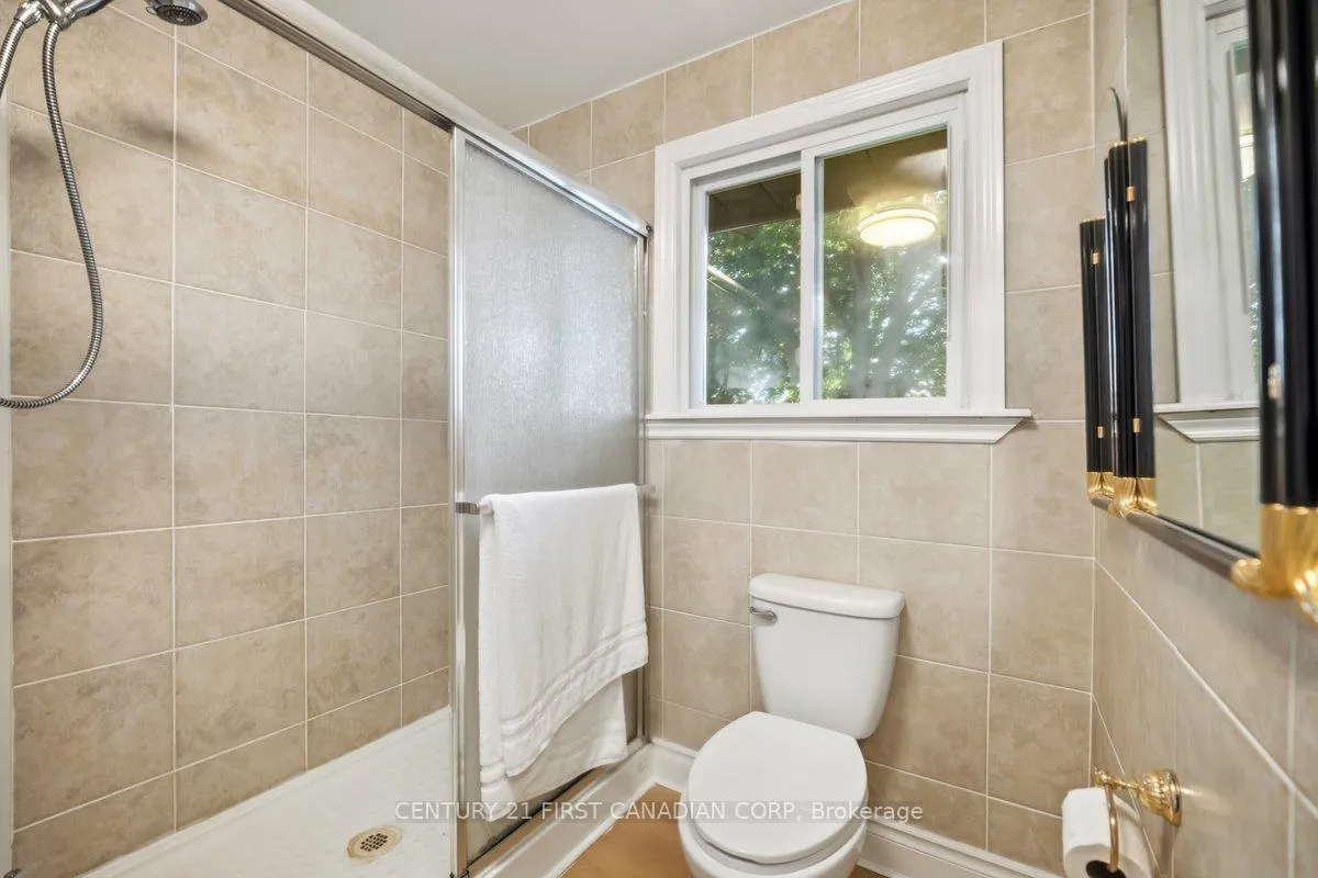 Photo 25 of 7263 Maywood Street, Niagara Falls, Morrison — HOMEH