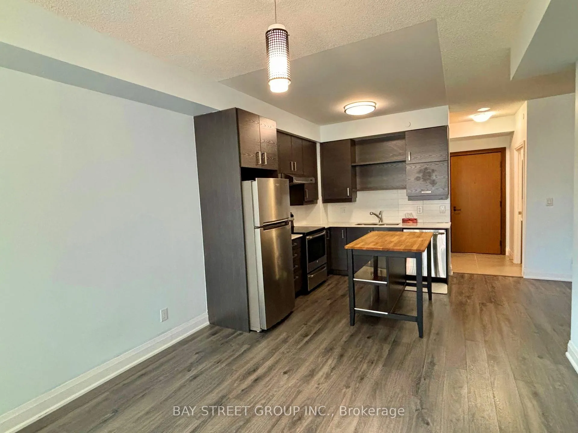 Photo 7 of Unit 608, 8200 Birchmount Road, Markham, Unionville — HOMEH
