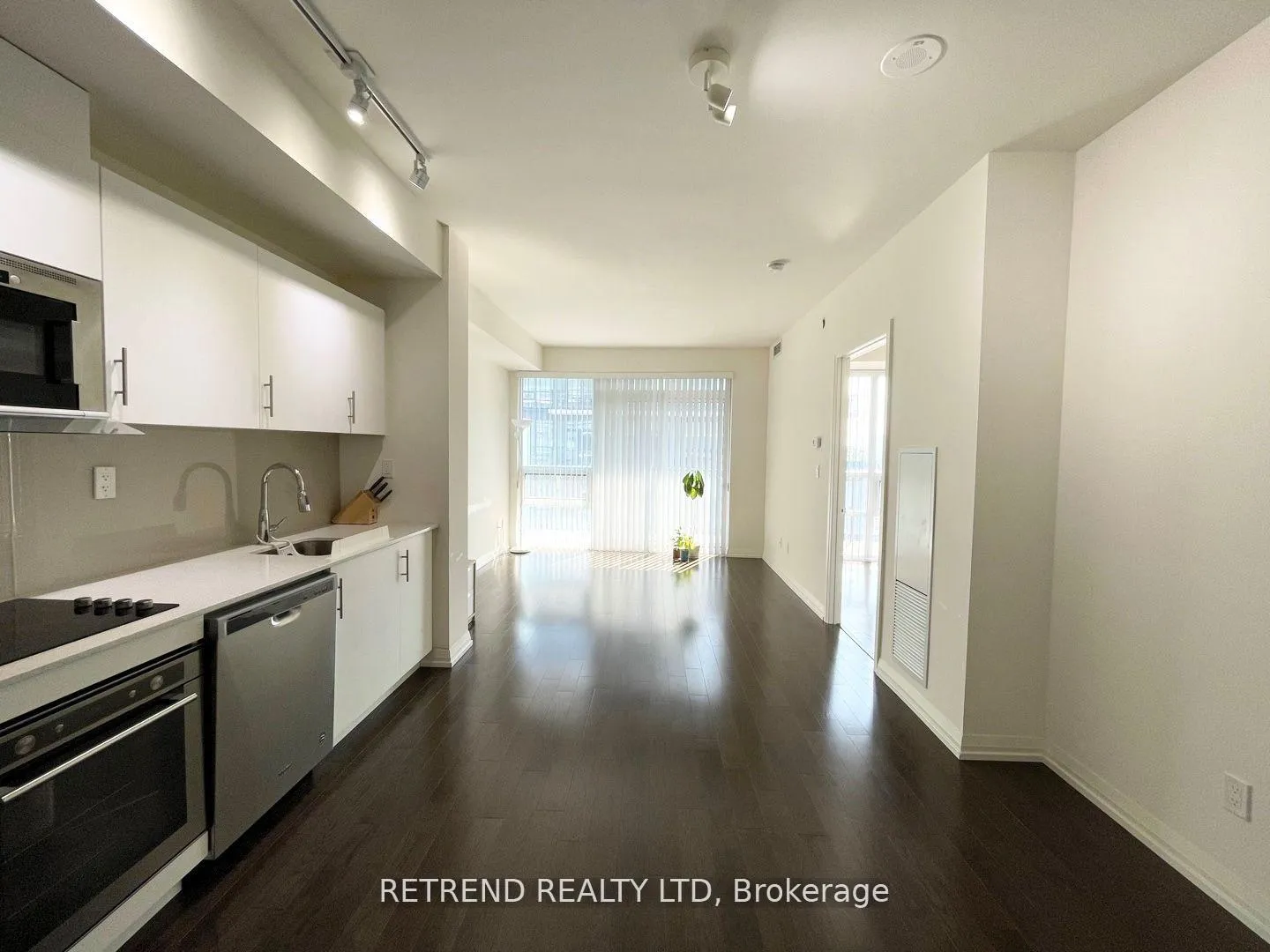 Photo 3 of Unit 2109, 460 Adelaide Street E, Toronto, Moss Park — HOMEH