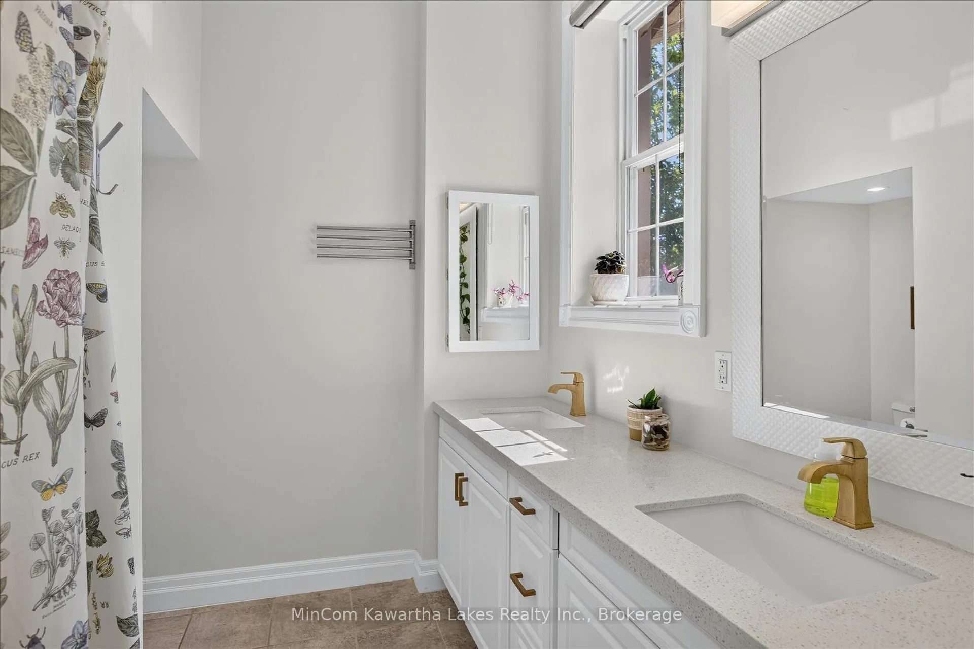 Photo 26 of Unit 4, 760 George Street N, Peterborough, Northcrest Ward 5 — HOMEH