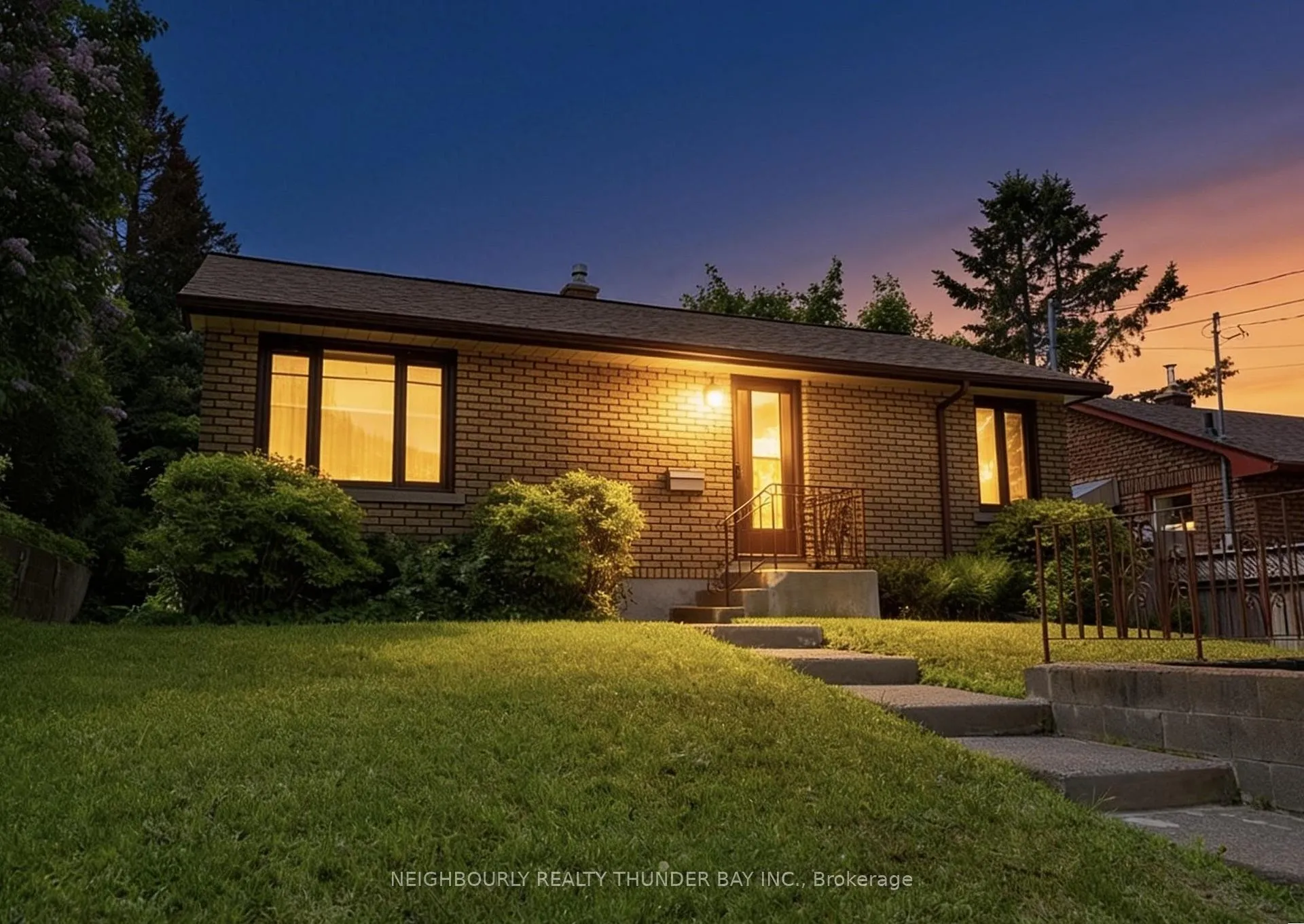 Photo 1 of 37 Elizabeth Street, Thunder Bay, College Heights — HOMEH