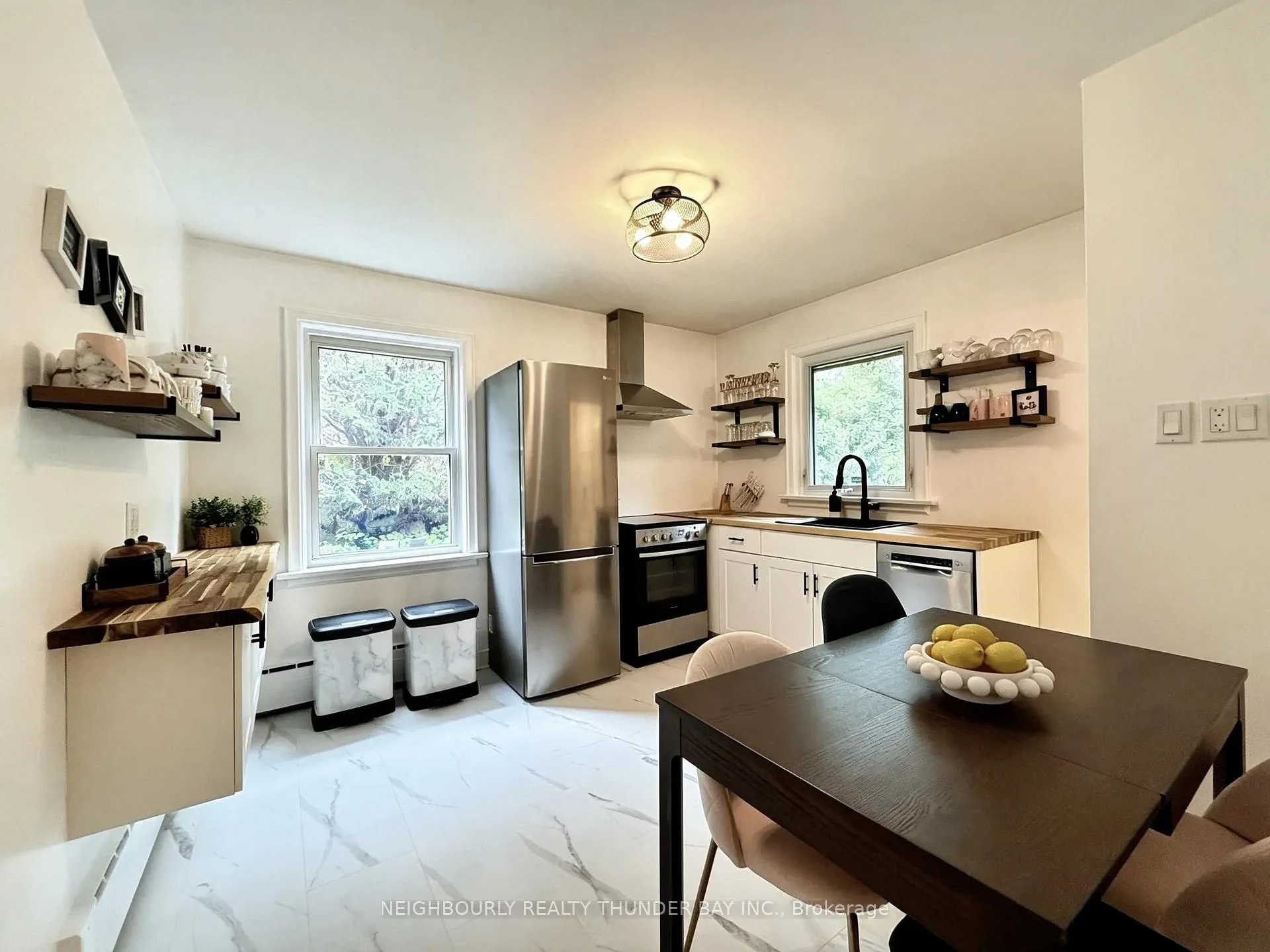 Photo 9 of 37 Elizabeth Street, Thunder Bay, College Heights — HOMEH