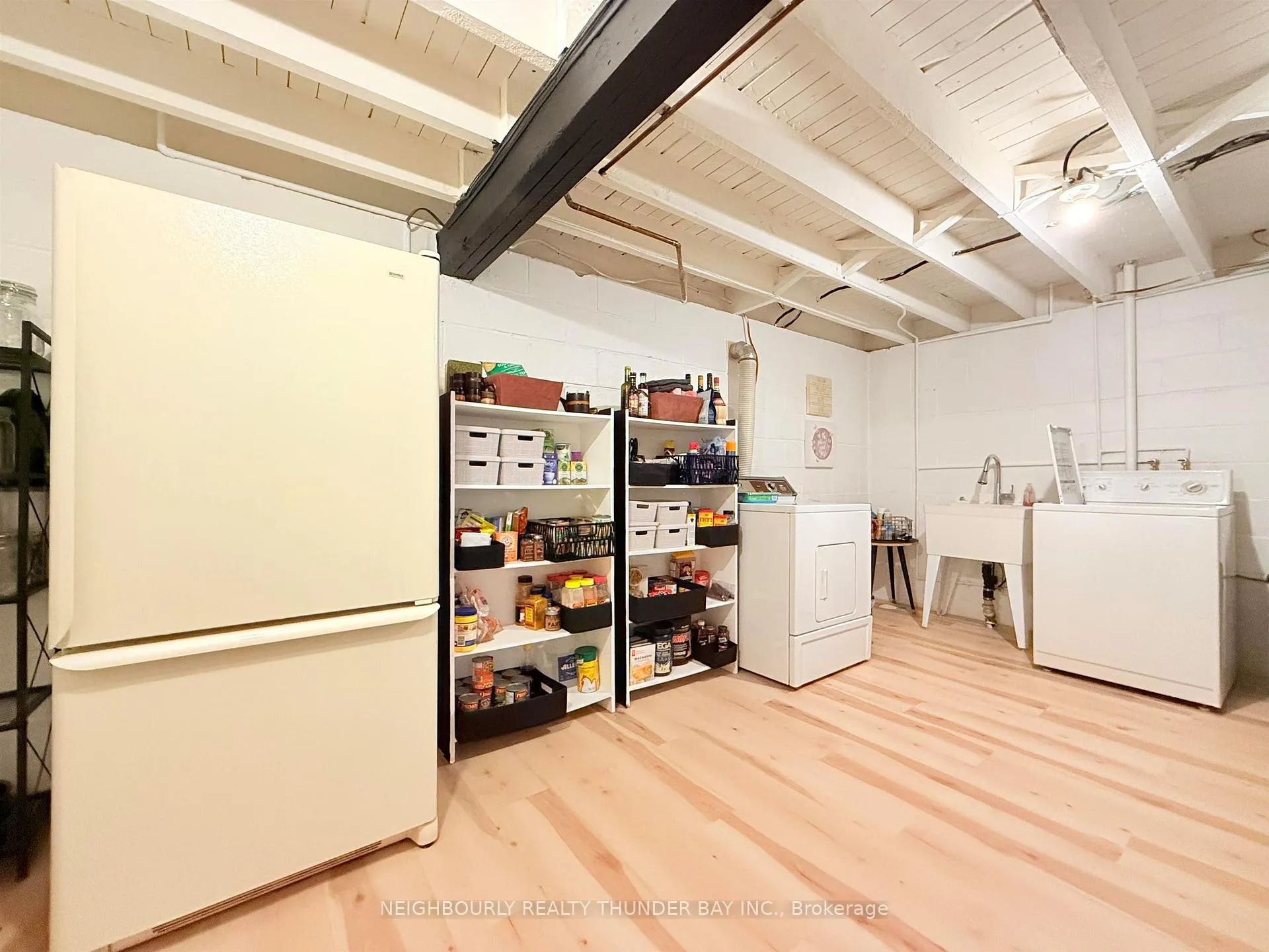 Photo 20 of 37 Elizabeth Street, Thunder Bay, College Heights — HOMEH