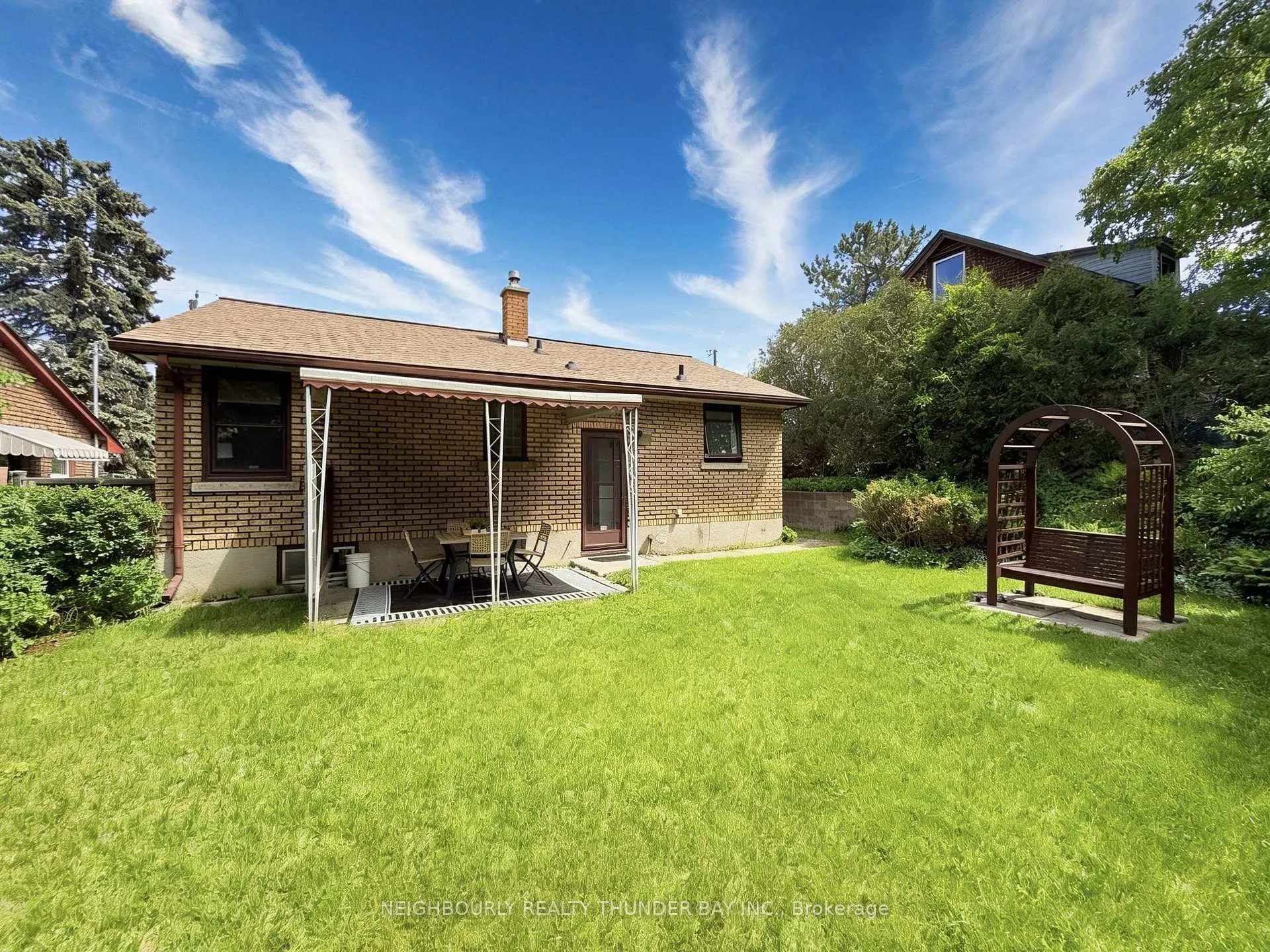 Photo 22 of 37 Elizabeth Street, Thunder Bay, College Heights — HOMEH