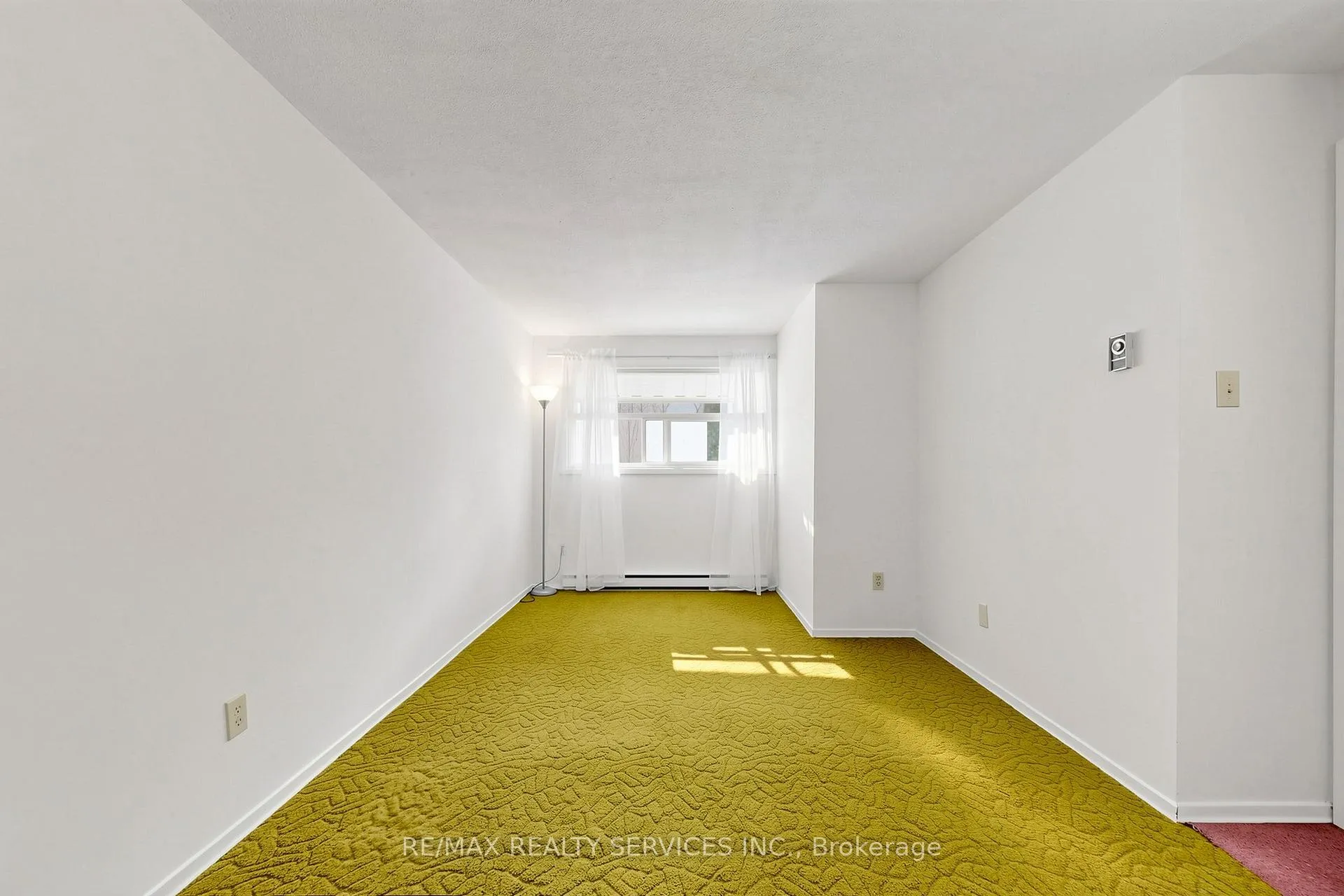 Photo 28 of 41 Huntingwood Crescent, Brampton, Central Park — HOMEH