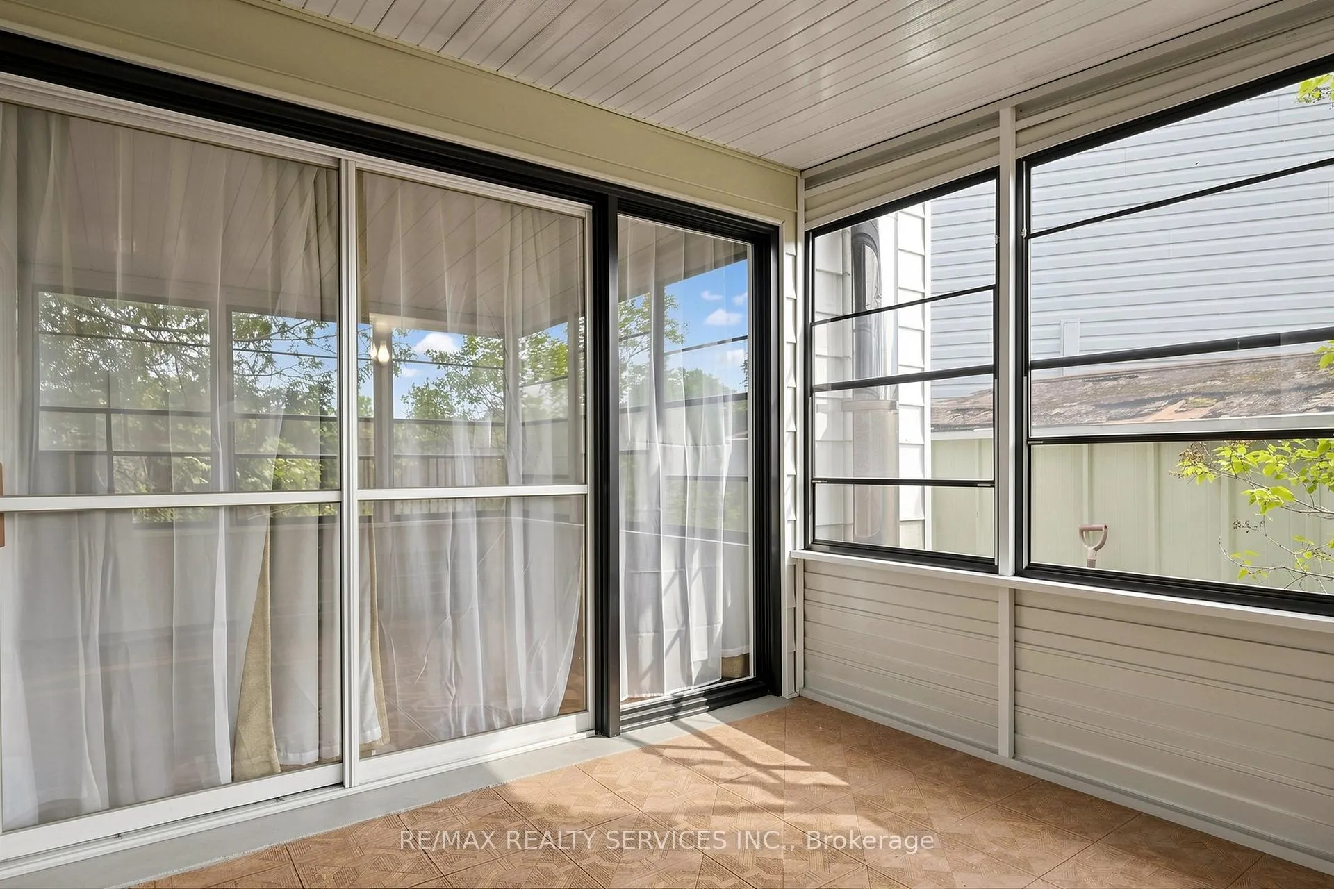 Photo 39 of 41 Huntingwood Crescent, Brampton, Central Park — HOMEH