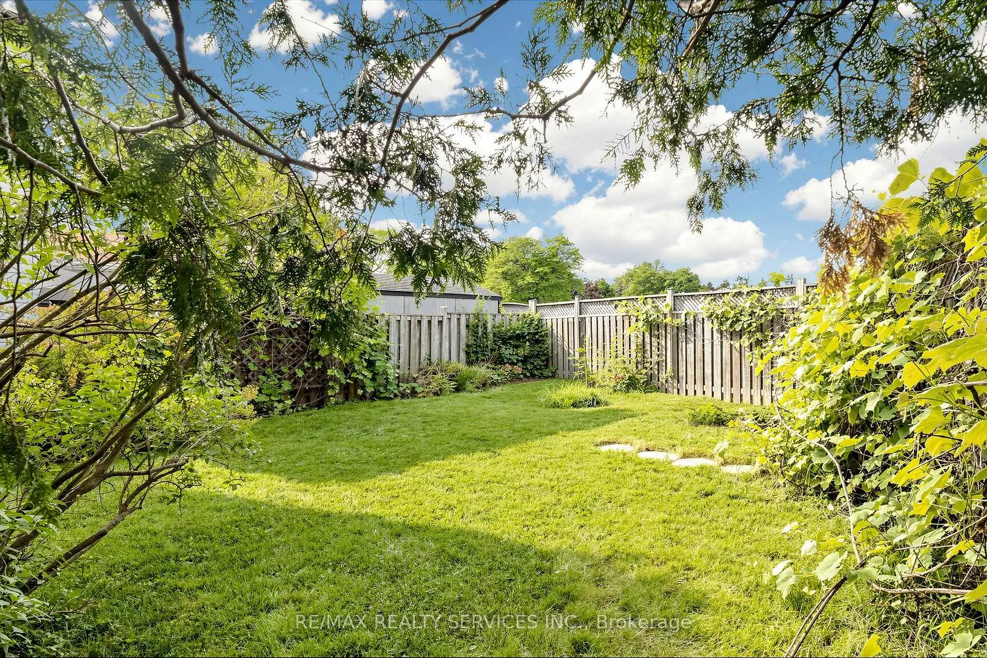 Photo 45 of 41 Huntingwood Crescent, Brampton, Central Park — HOMEH