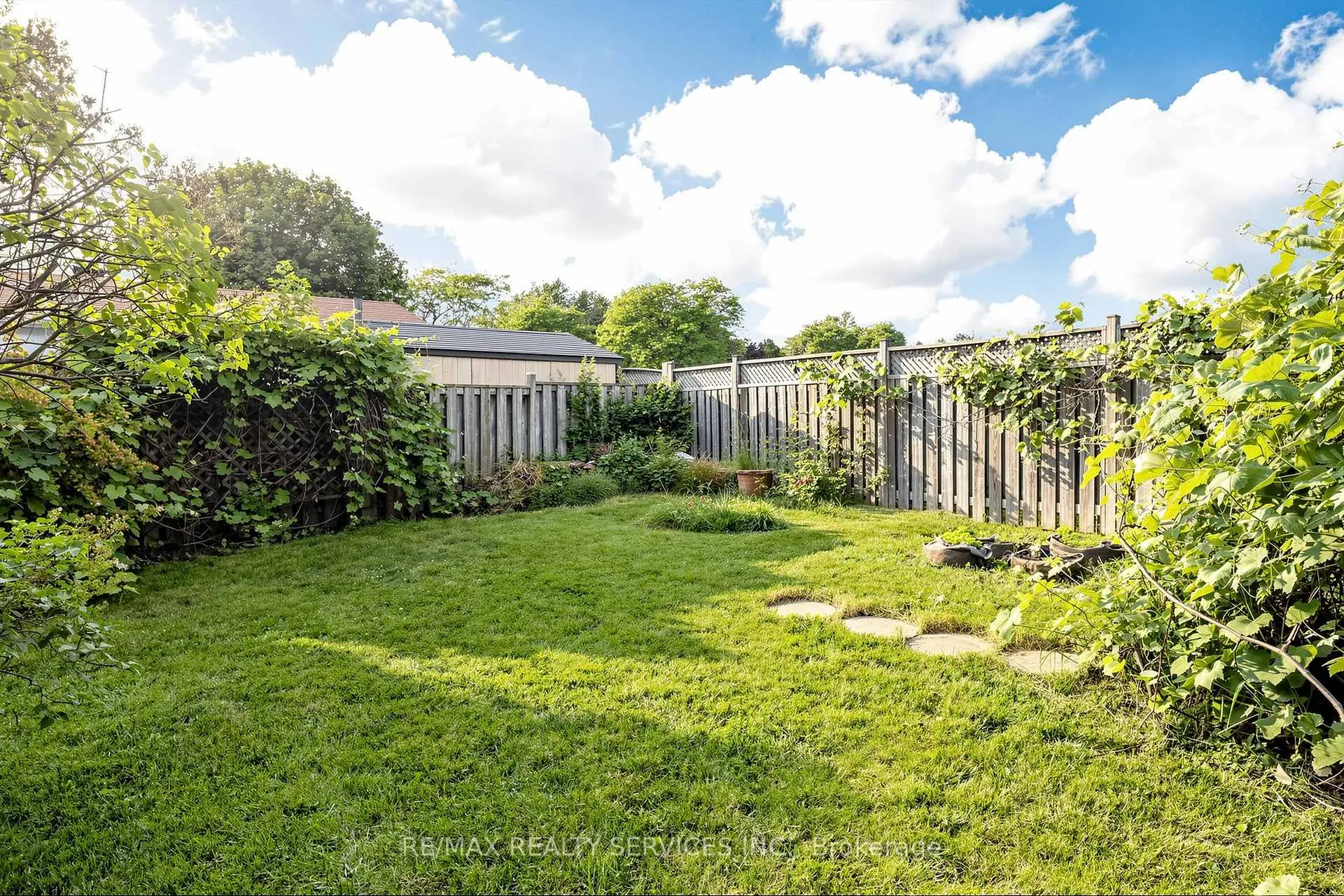 Photo 47 of 41 Huntingwood Crescent, Brampton, Central Park — HOMEH