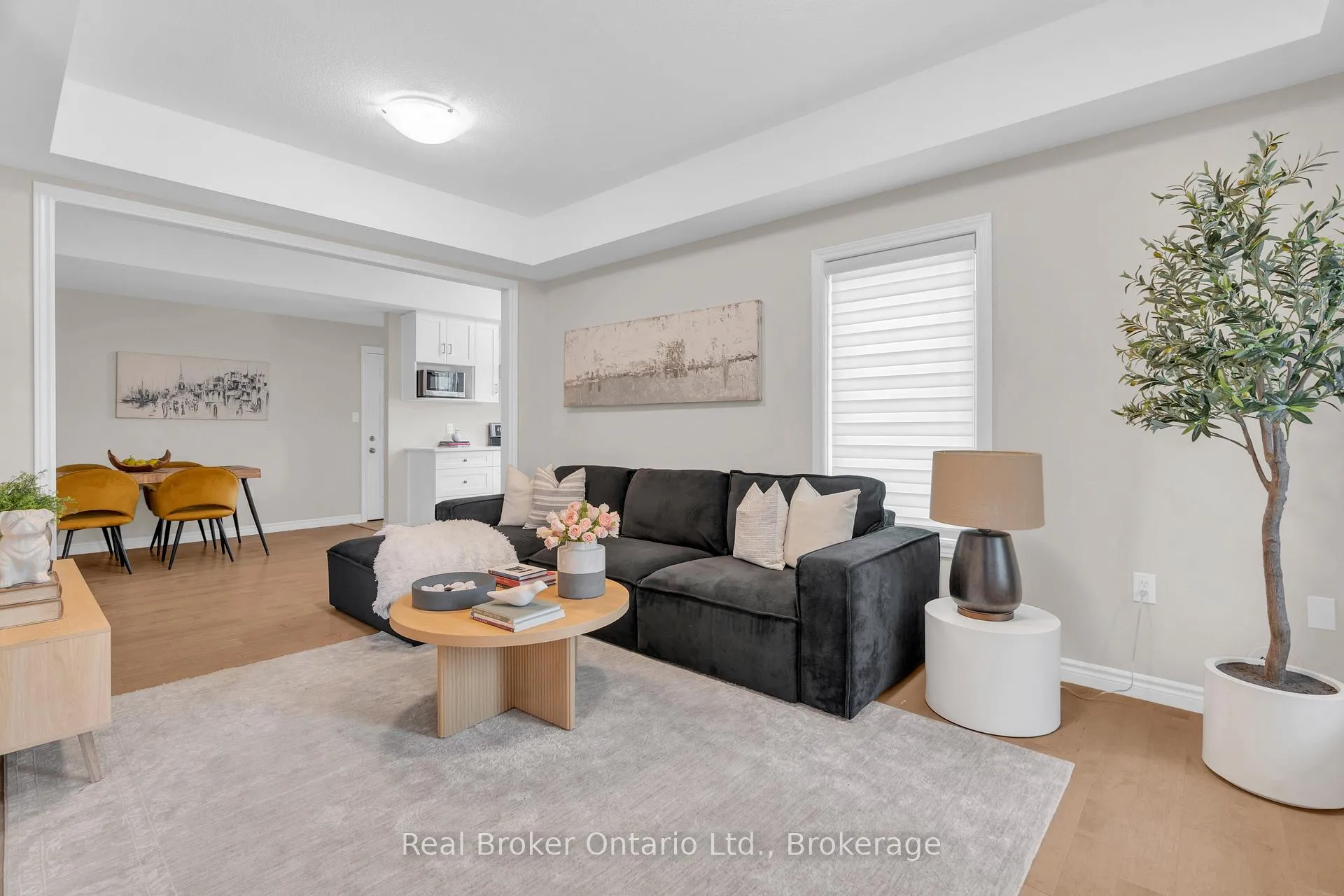 Photo 1 of Unit 5, 107 Westra Drive, Guelph, Willow West/Sugarbush/West Acres — HOMEH