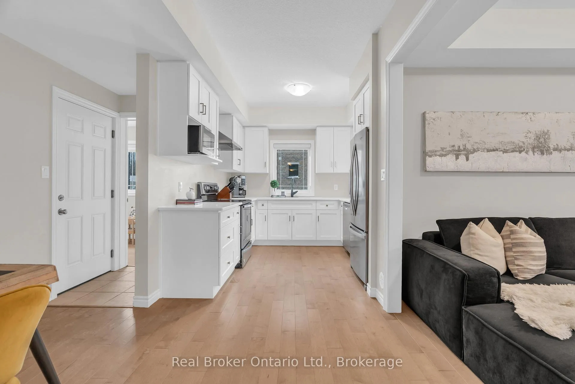 Photo 19 of Unit 5, 107 Westra Drive, Guelph, Willow West/Sugarbush/West Acres — HOMEH