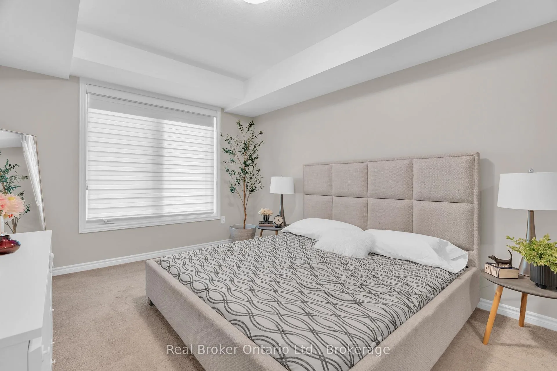 Photo 26 of Unit 5, 107 Westra Drive, Guelph, Willow West/Sugarbush/West Acres — HOMEH