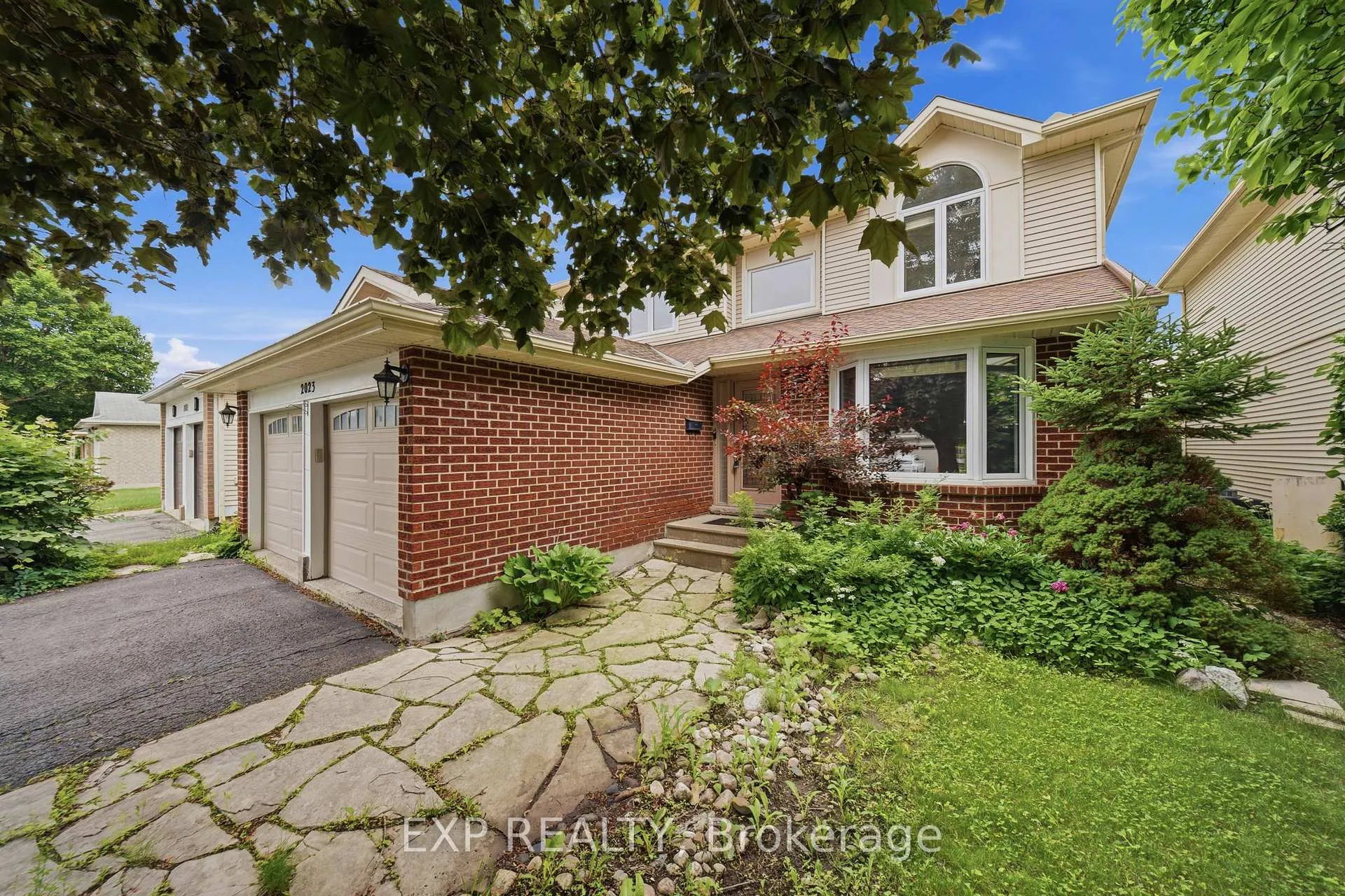 Photo 1 of 2023 Rolling Brook Drive, Ottawa, Chapel Hill South - Orleans Village — HOMEH
