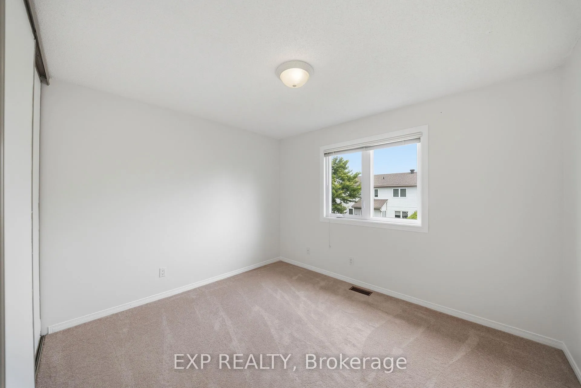 Photo 20 of 2023 Rolling Brook Drive, Ottawa, Chapel Hill South - Orleans Village — HOMEH